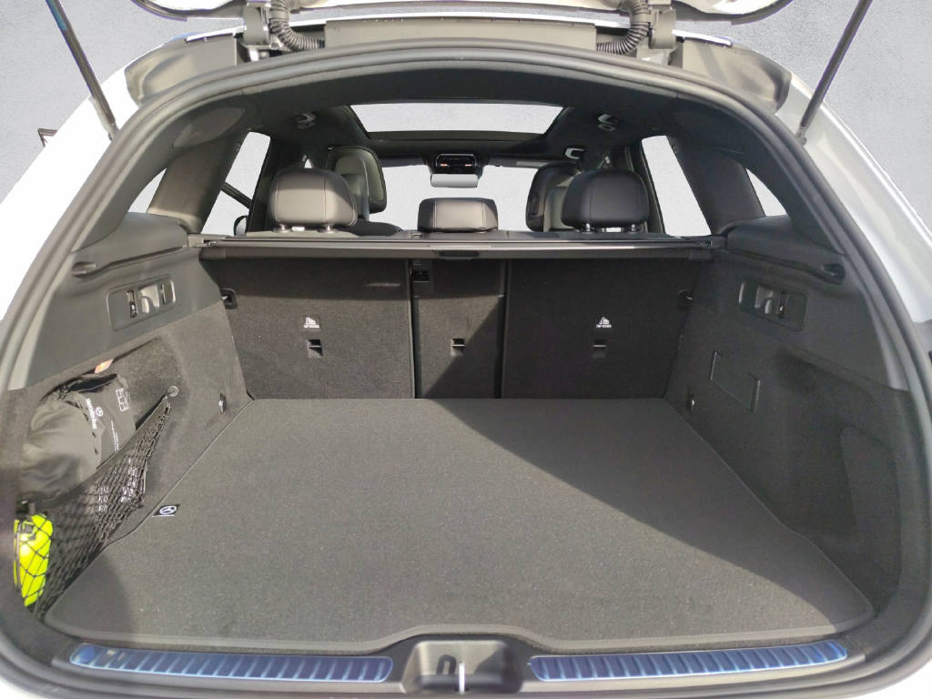 MERCEDES-BENZ GLC 220 d AMG Line 4Matic-image-7
