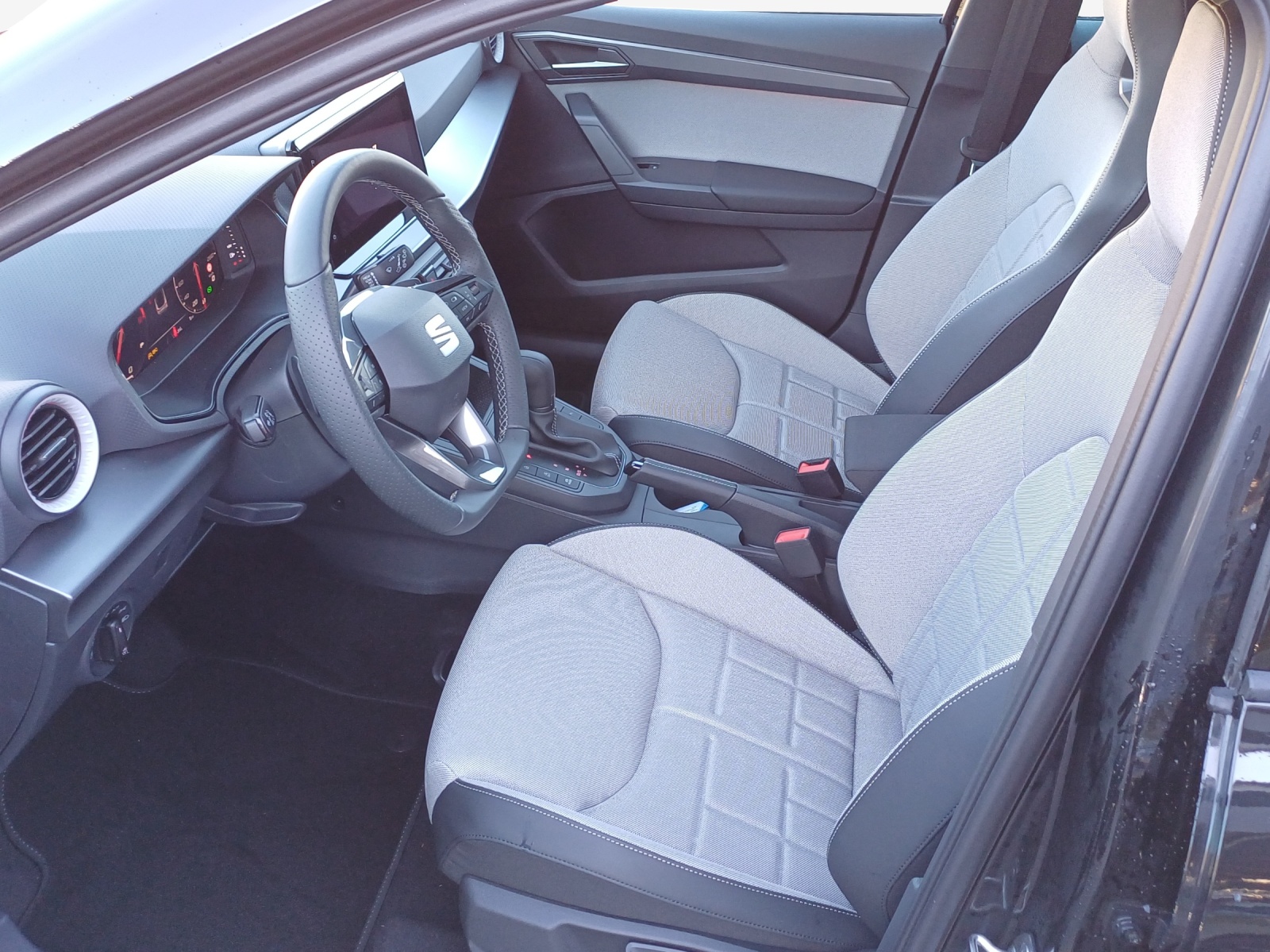 SEAT NEW SEAT ARONA MOVE FR-image-7