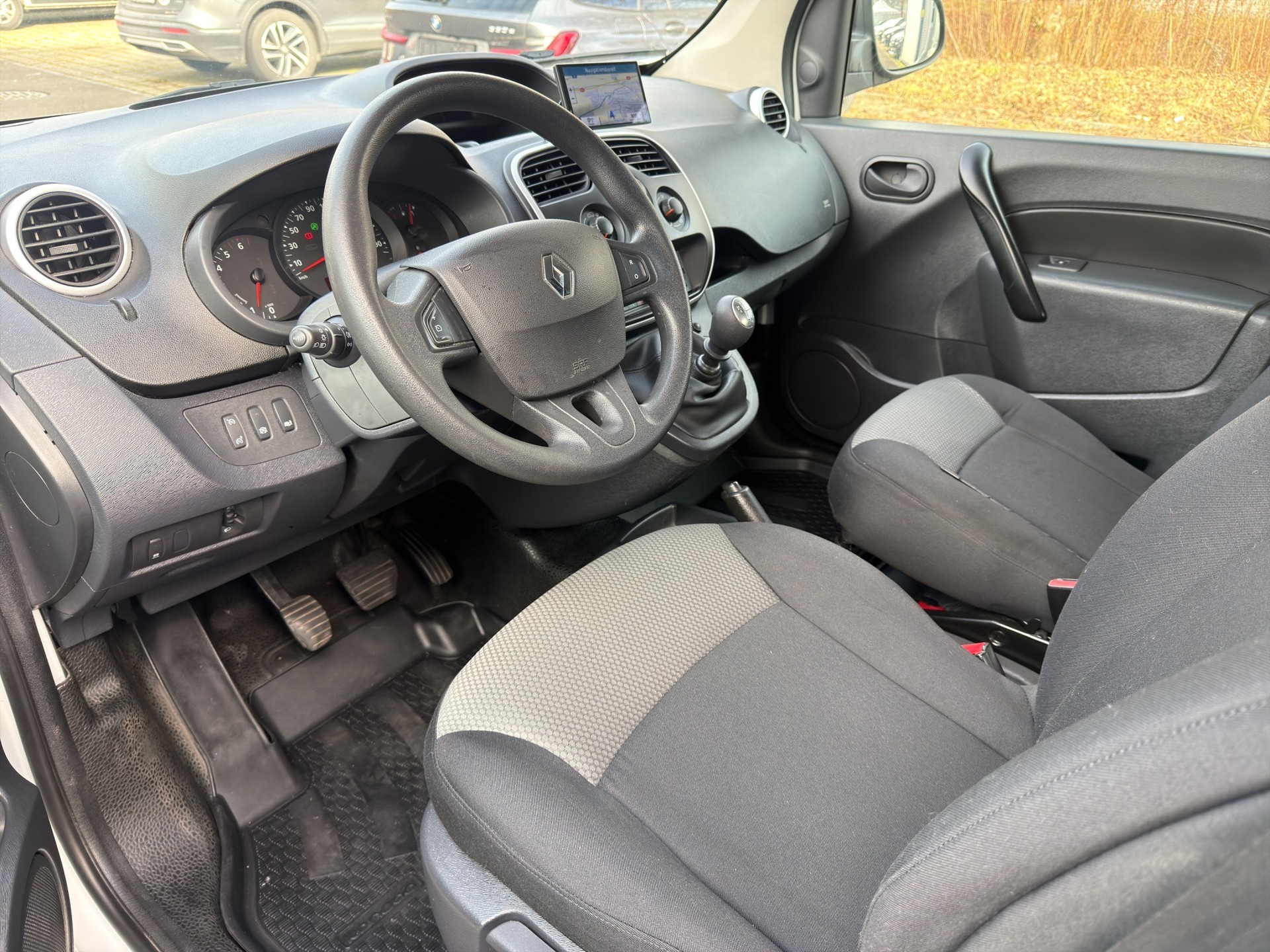 RENAULT Kangoo ENERGY dCi 95 Medium Limited-image-9