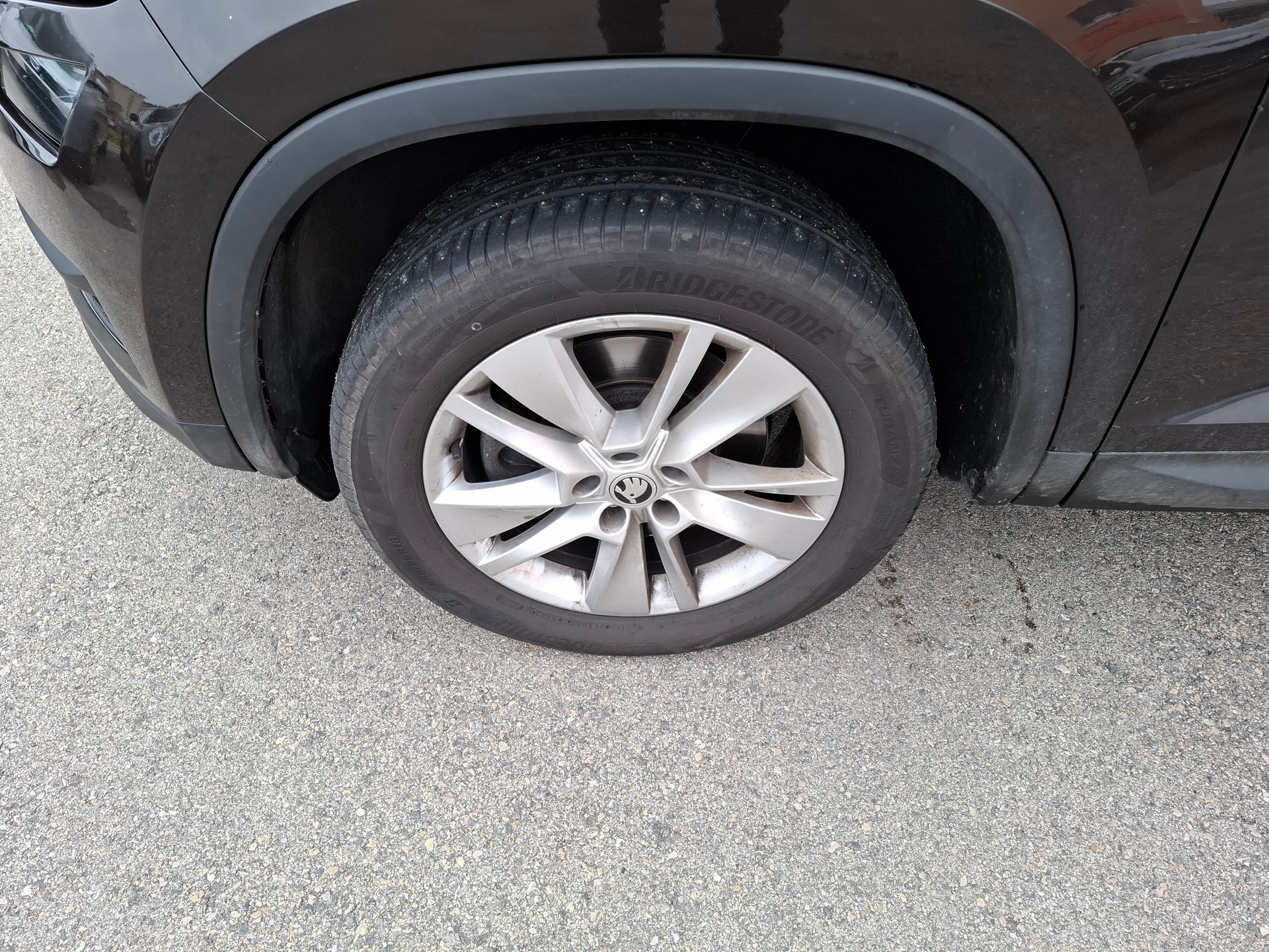 SKODA Kodiaq 2.0 TSI 4x4 Sport Line-image-6