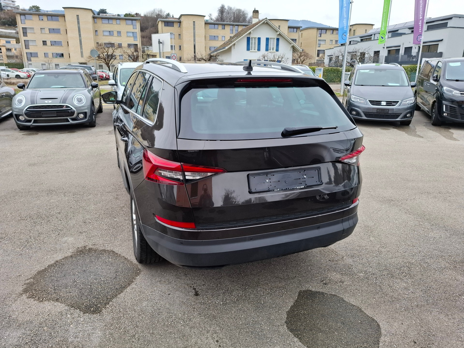SKODA Kodiaq 2.0 TSI 4x4 Sport Line-image-3