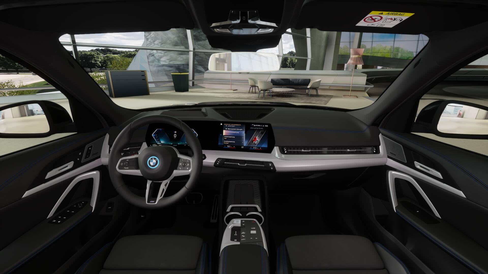 BMW X1 30e xDrive paddles-image-9