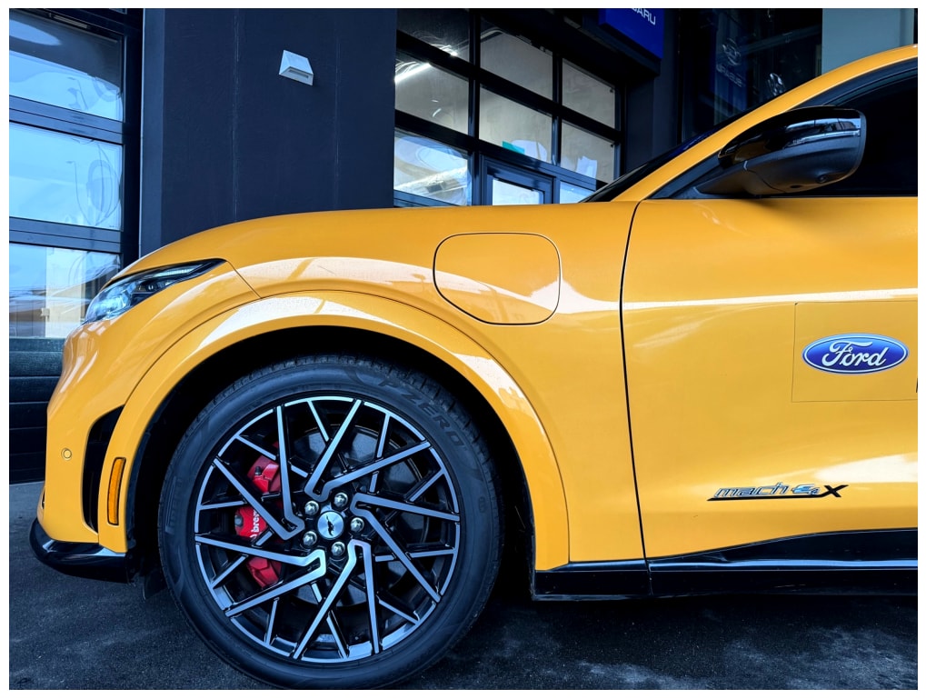 FORD Mustang MACH-E GT AWD 91 kWh-image-6