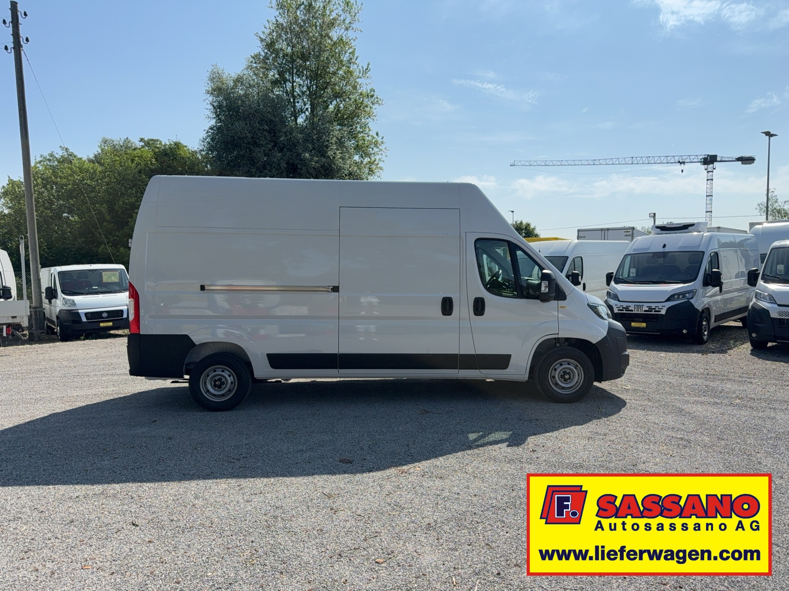 CITROEN Jumper 35+ 2.2 BlueHDI 140 PS L3H3 Neues Modell-image-9
