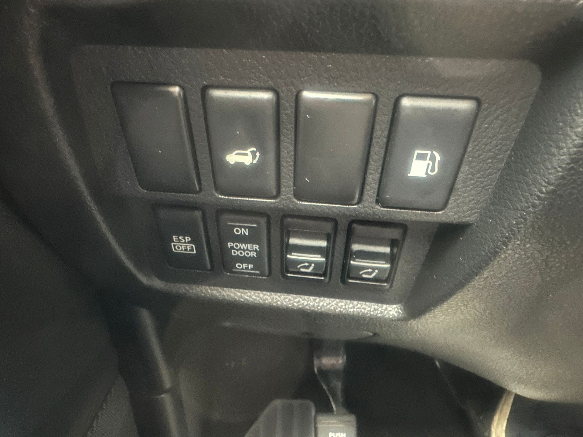 NISSAN Murano 2.5 dCi Executive Automatic-image-12