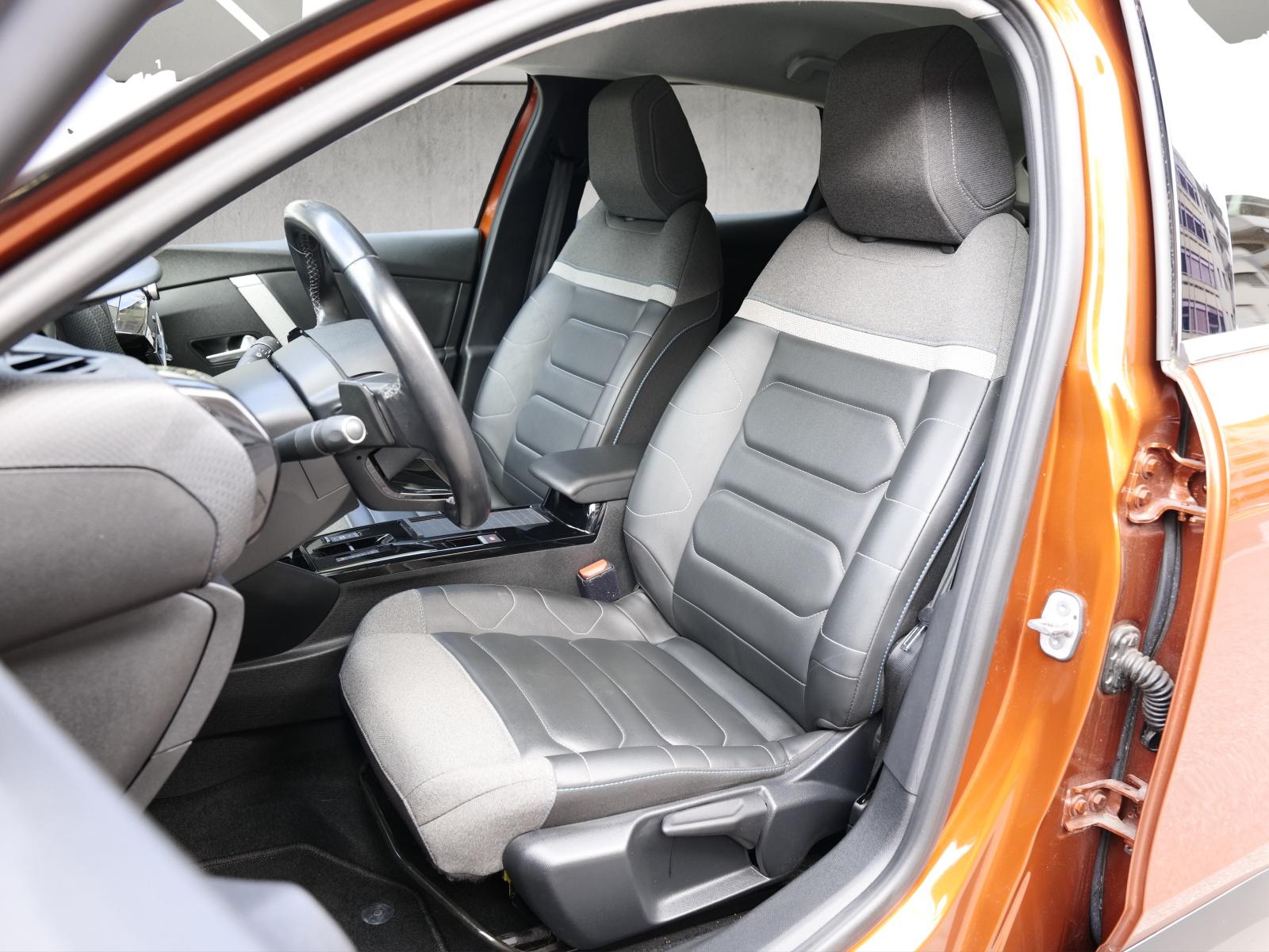 CITROEN C4 1.2 130 EAT8 Shine-image-6