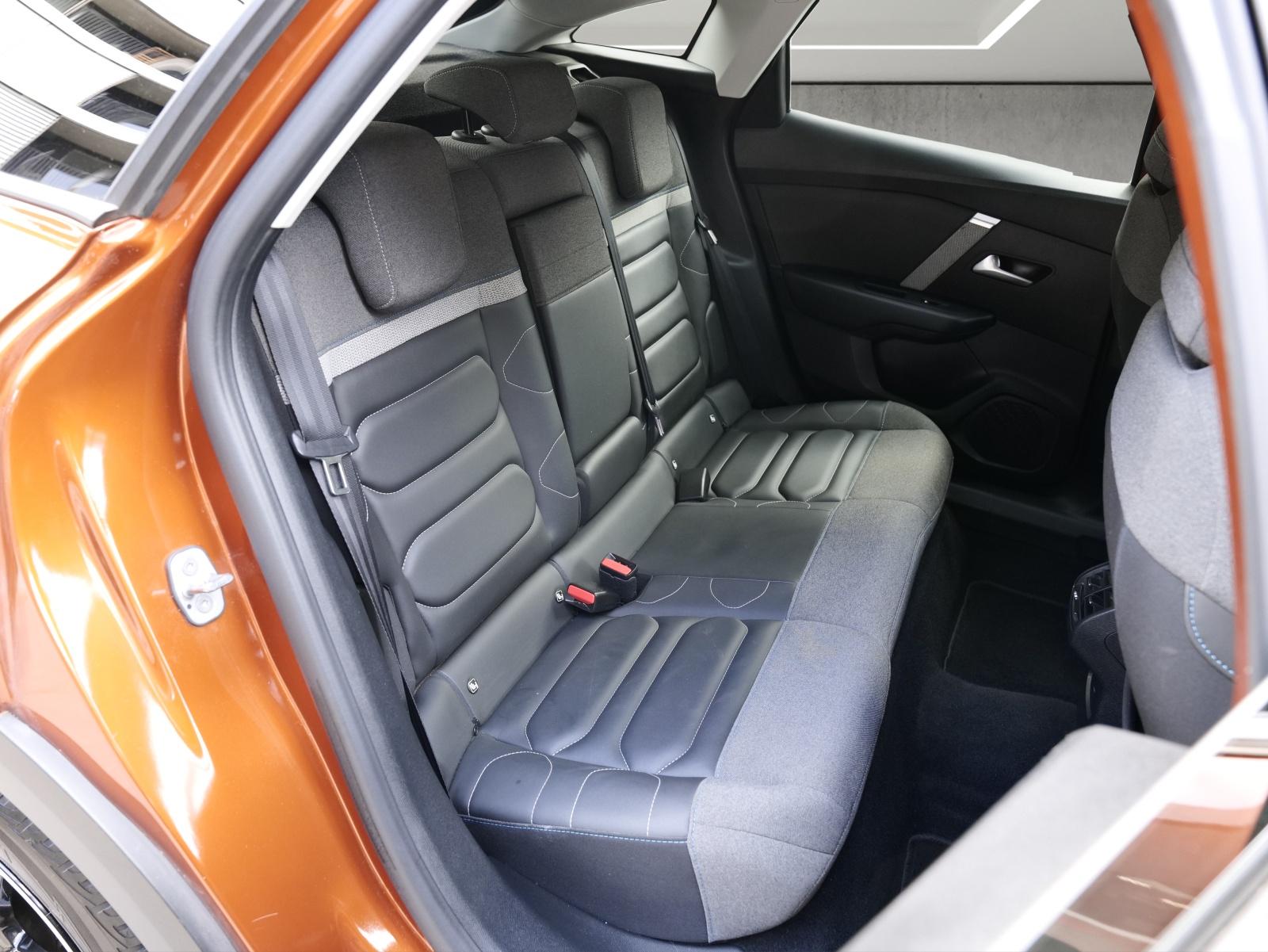 CITROEN C4 1.2 130 EAT8 Shine-image-14