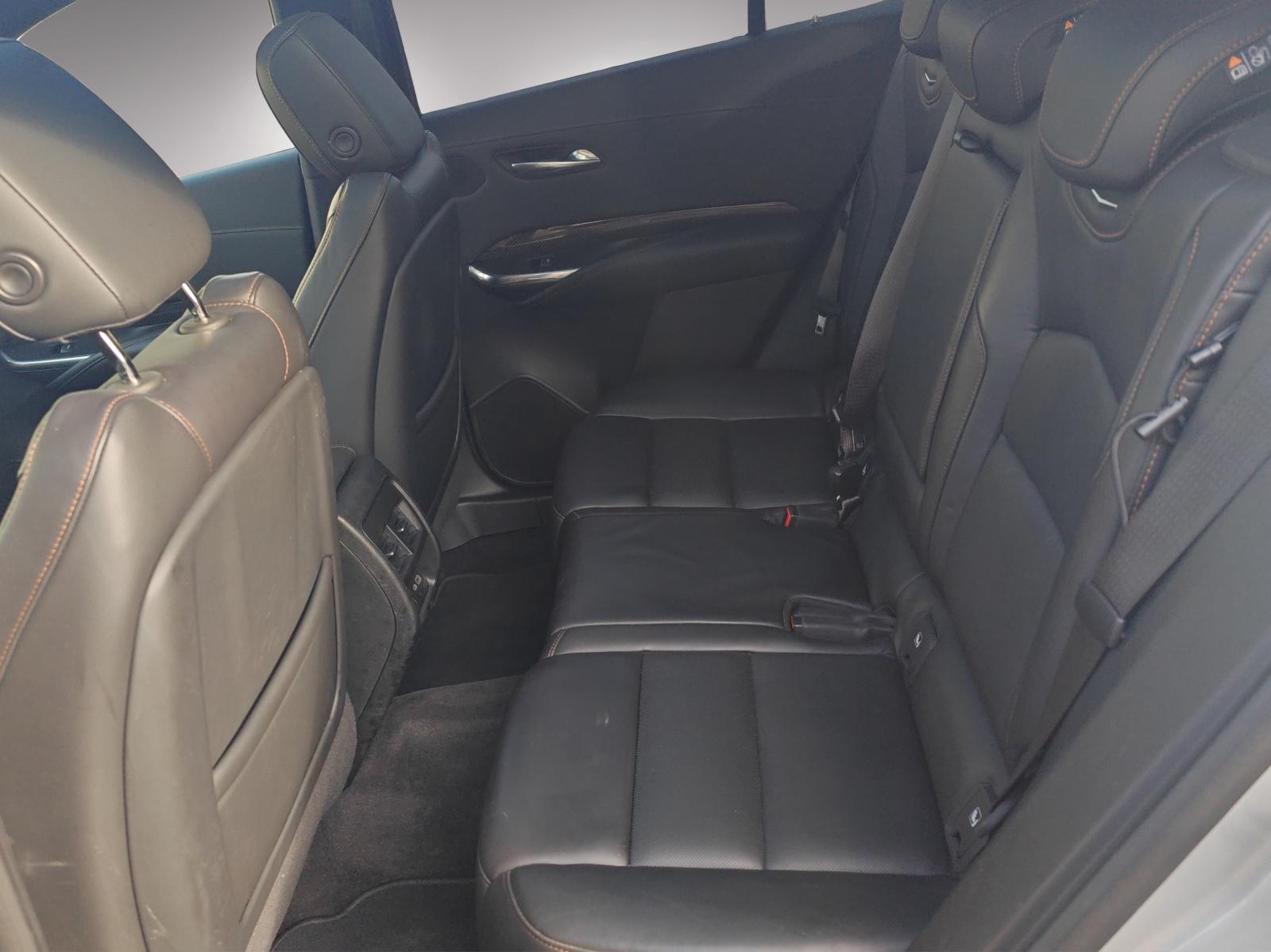 CADILLAC XT4 2.0 TD Sport AWD-image-15