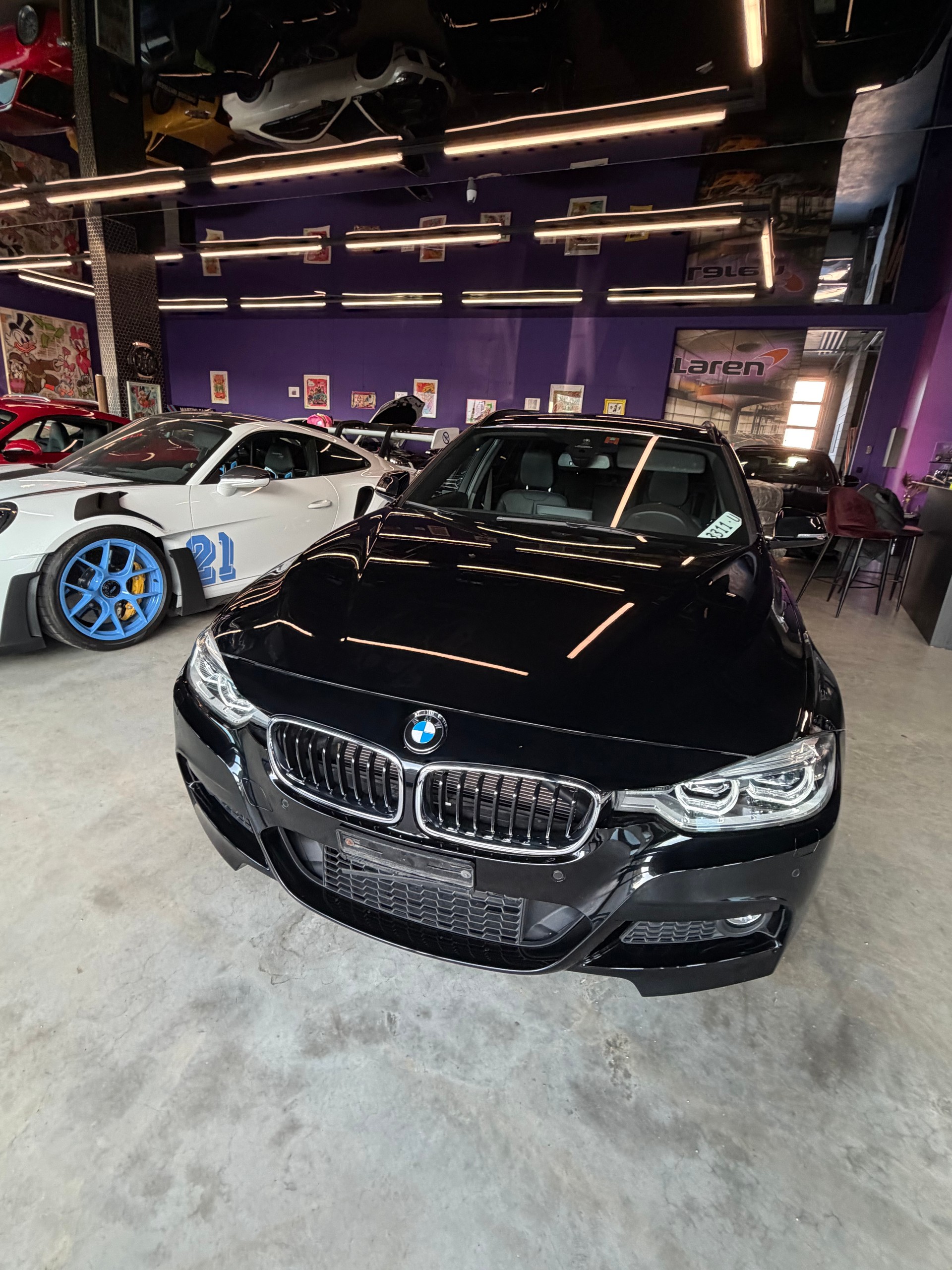 BMW 330d xDrive Touring M Sport Line Steptronic-image-7