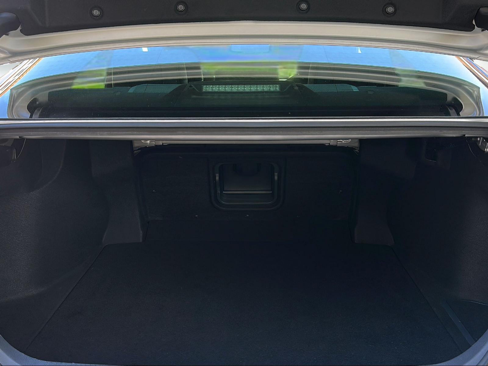TOYOTA Camry 2.5 HSD Premium-image-6