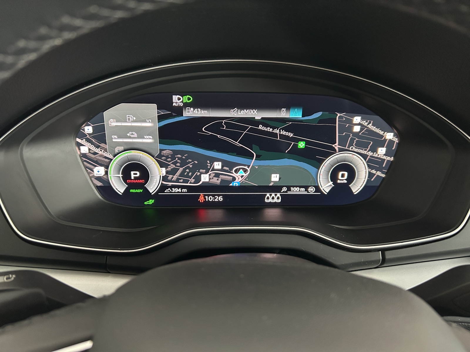 AUDI Q5 50 TFSI e PHEV quattro S-tronic-image-8
