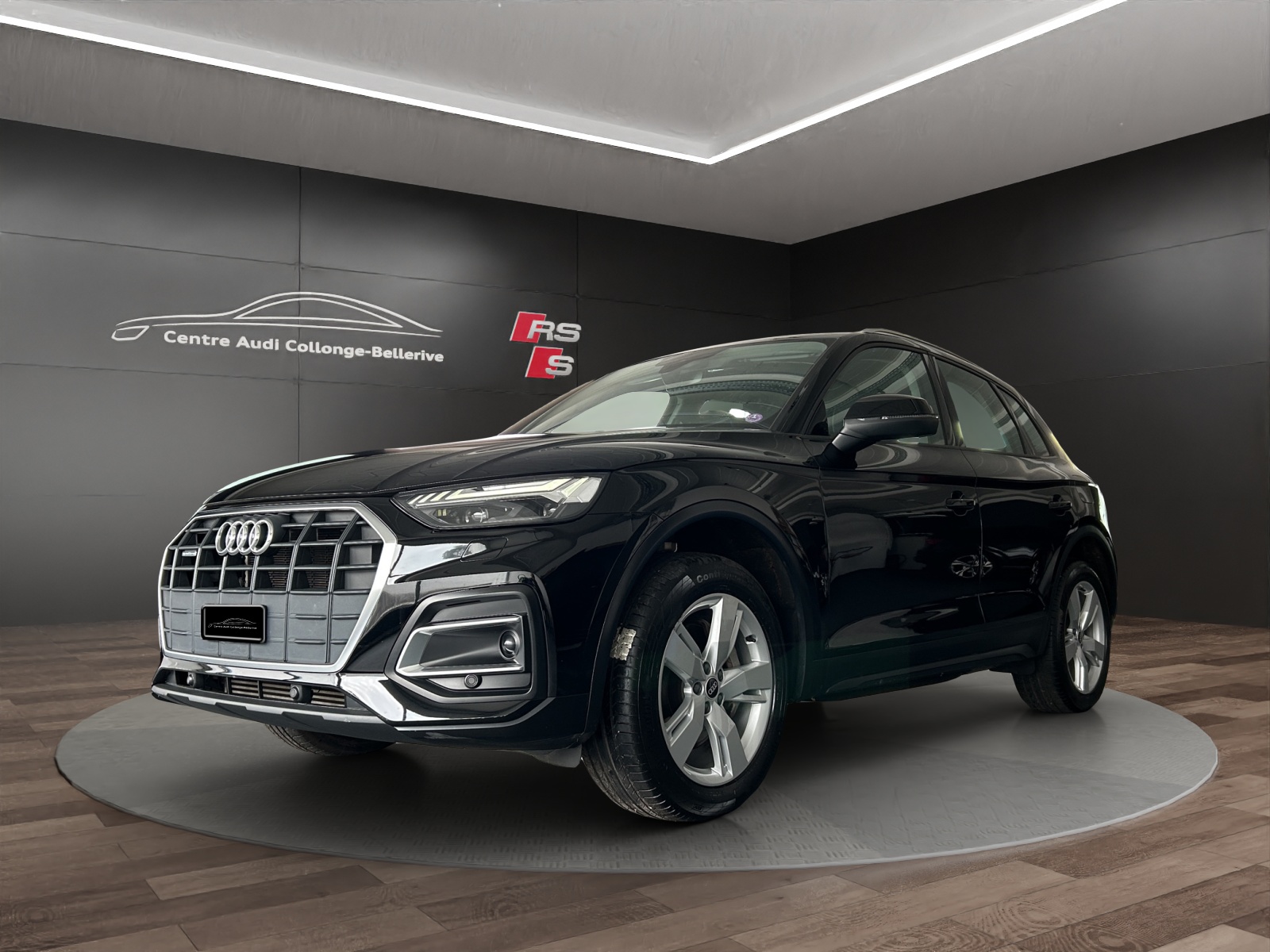 AUDI Q5 50 TFSI e PHEV quattro S-tronic-image-0