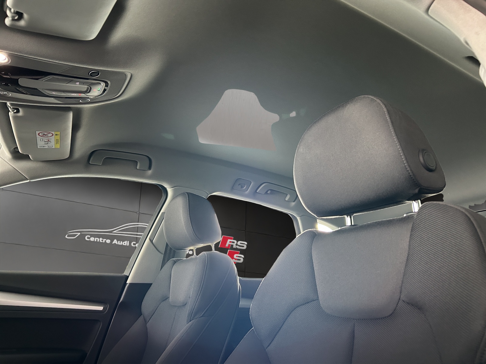 AUDI Q5 50 TFSI e PHEV quattro S-tronic-image-22
