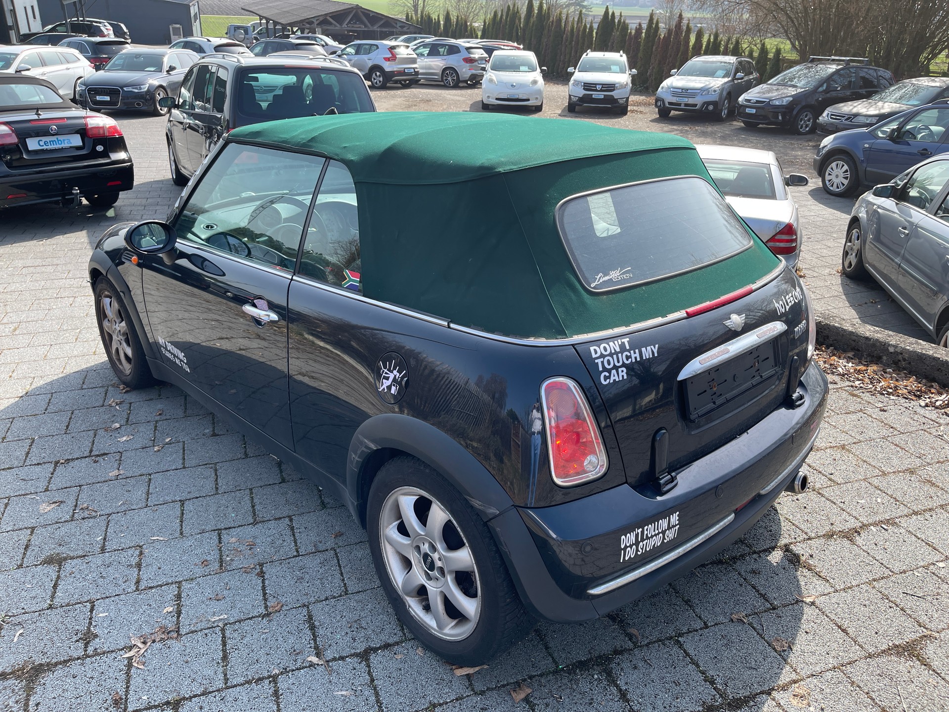 MINI Cooper Cabriolet-image-11