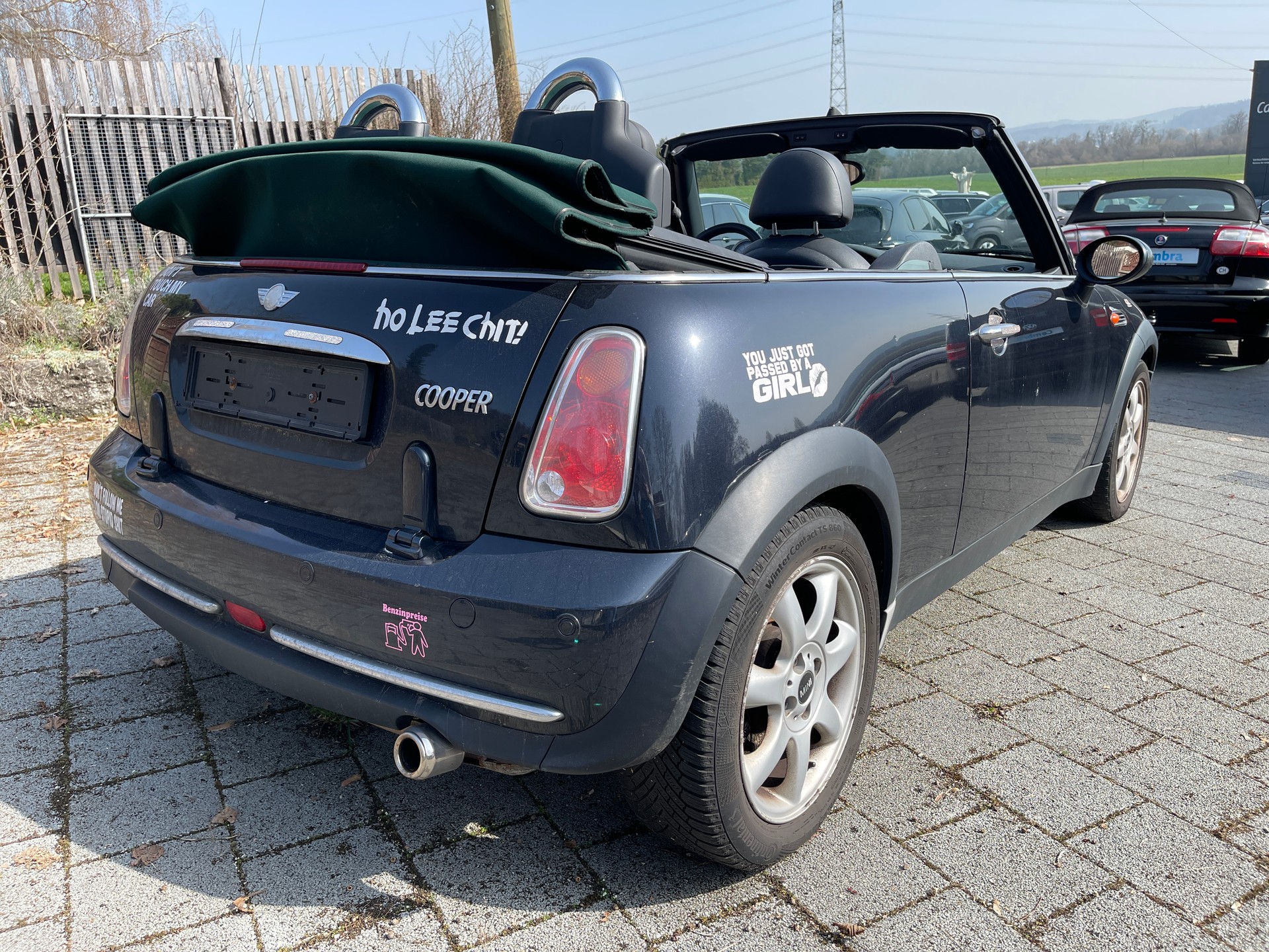 MINI Cooper Cabriolet-image-3