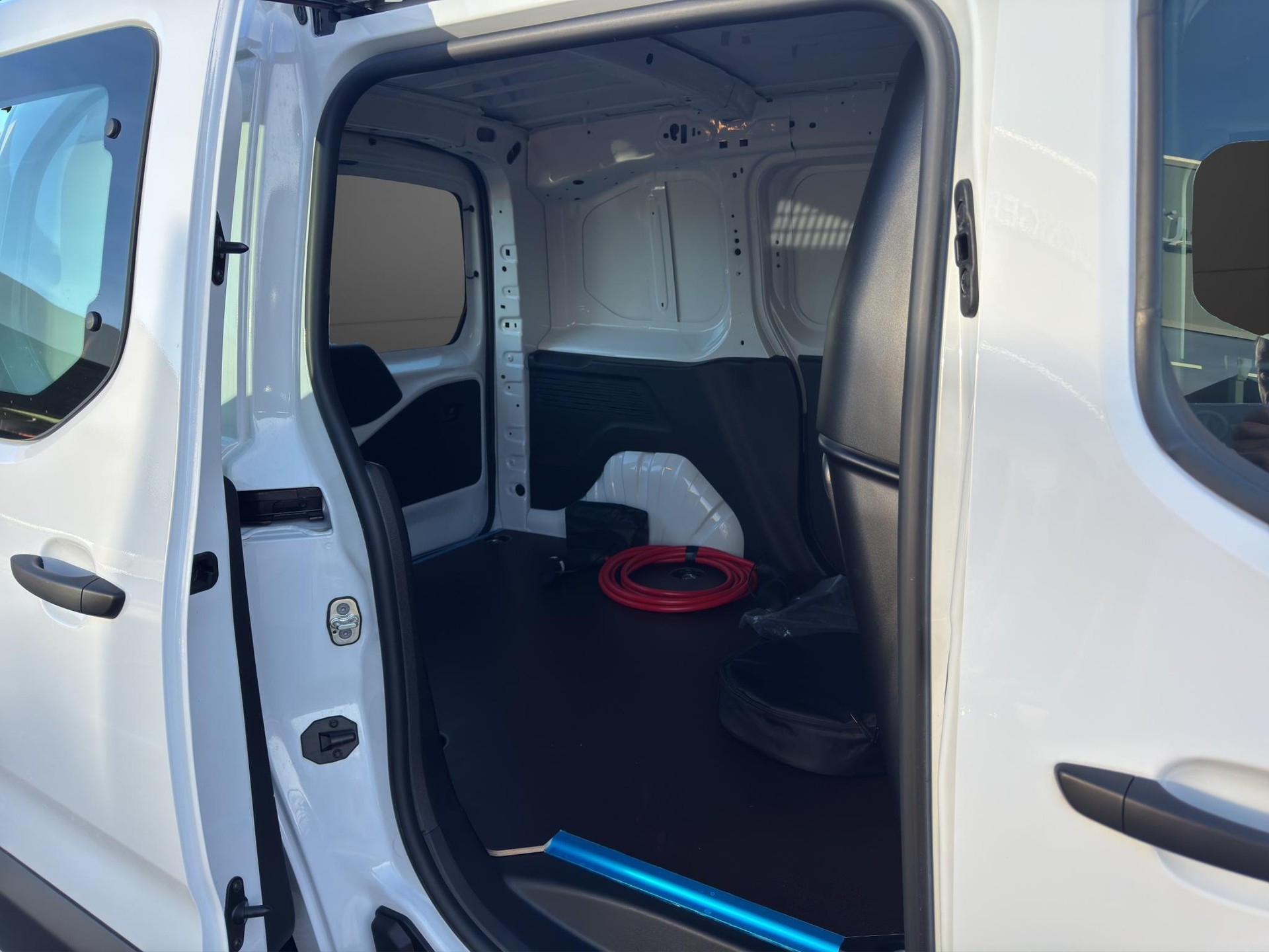 CITROEN e-Berlingo M erhöhte Nutzlast 50kWh-image-13