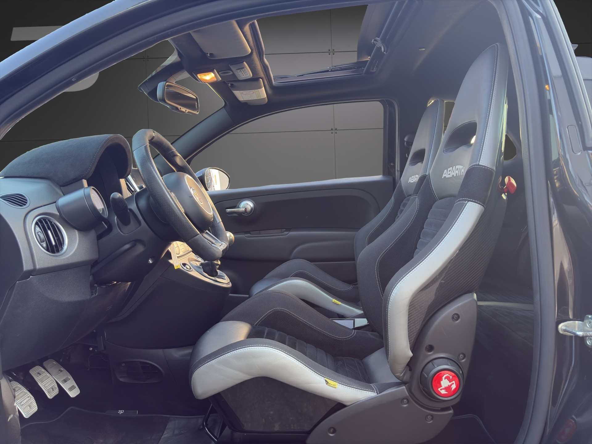 FIAT 595C 1.4 16V Turbo Abarth Competizione (Schiebedach)-image-15