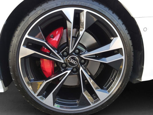 AUDI S5 Cabrio 3.0 TFSI quatt.-image-12
