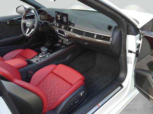 AUDI S5 Cabrio 3.0 TFSI quatt.-image-6
