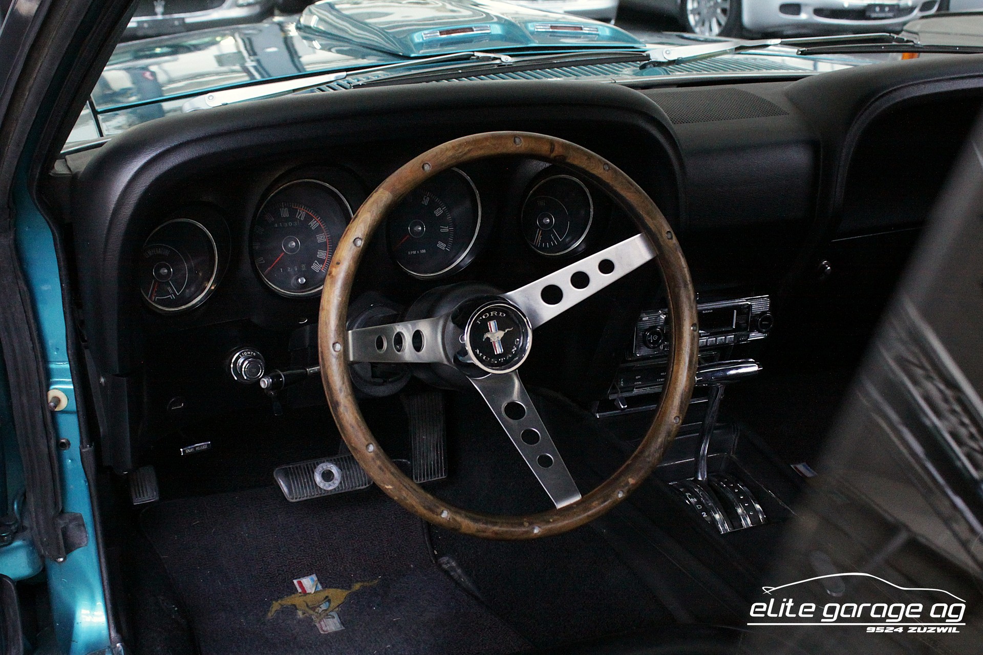 FORD Mustang 351 Convertible VETERANENGEPRÜFT-image-11