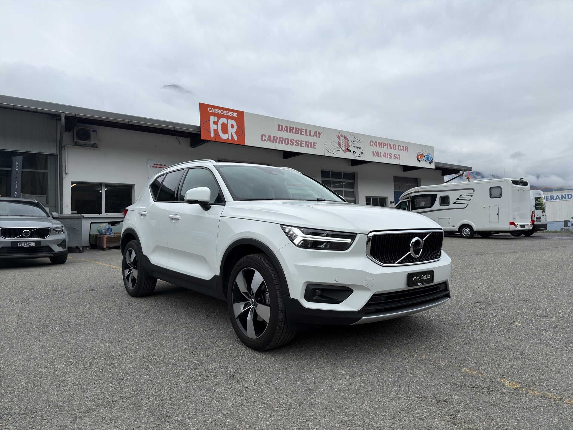 VOLVO XC40 1.5 T2 Momentum-image-5