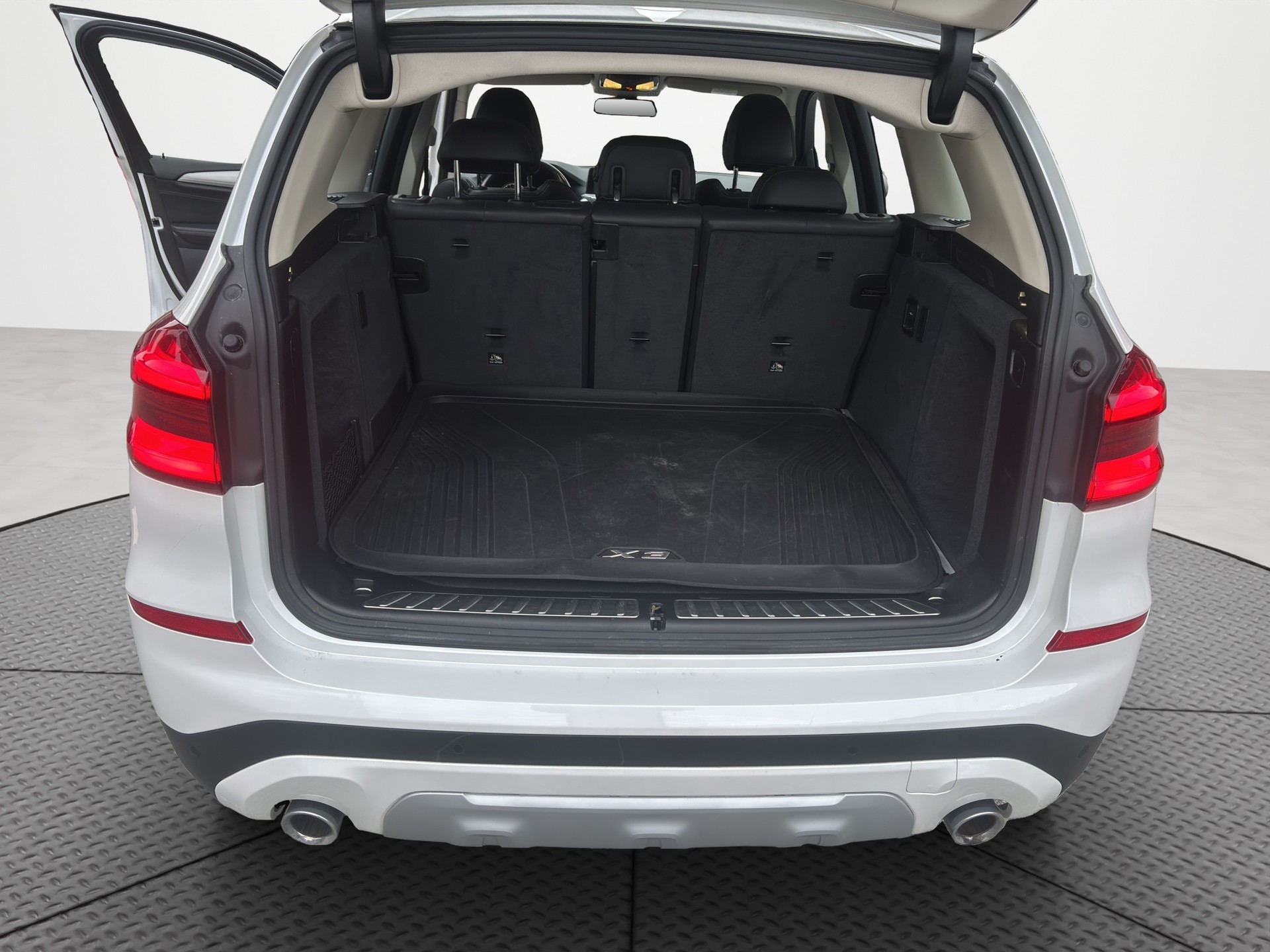 BMW X3 xDrive 20d Steptronic-image-14