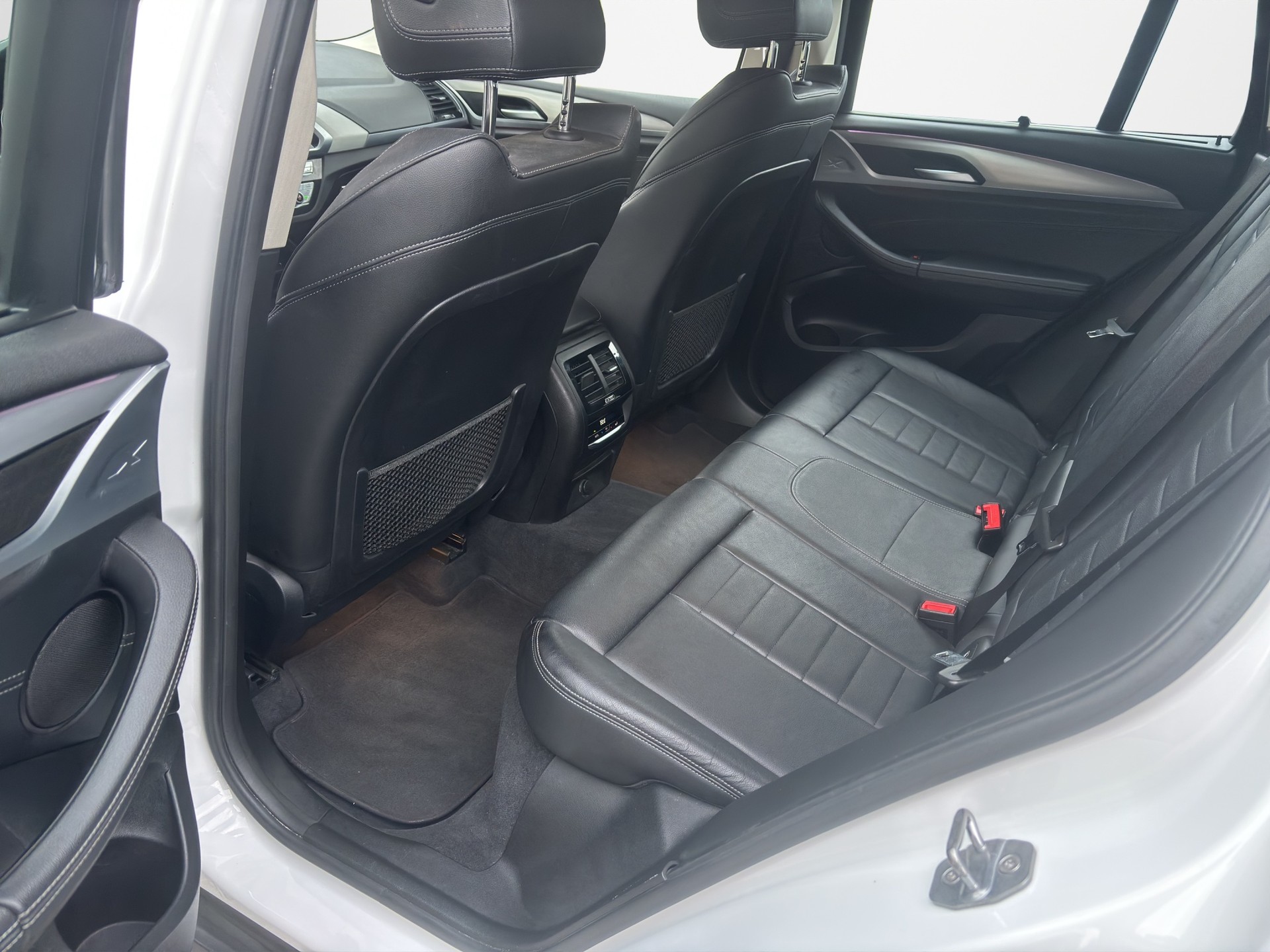 BMW X3 xDrive 20d Steptronic-image-10