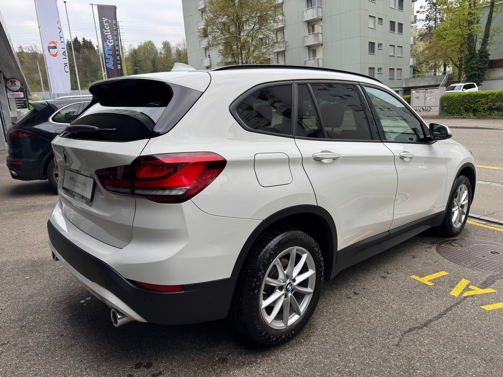 BMW X1 sDrive 18d Sport Line Steptronic-showroom-element-3
