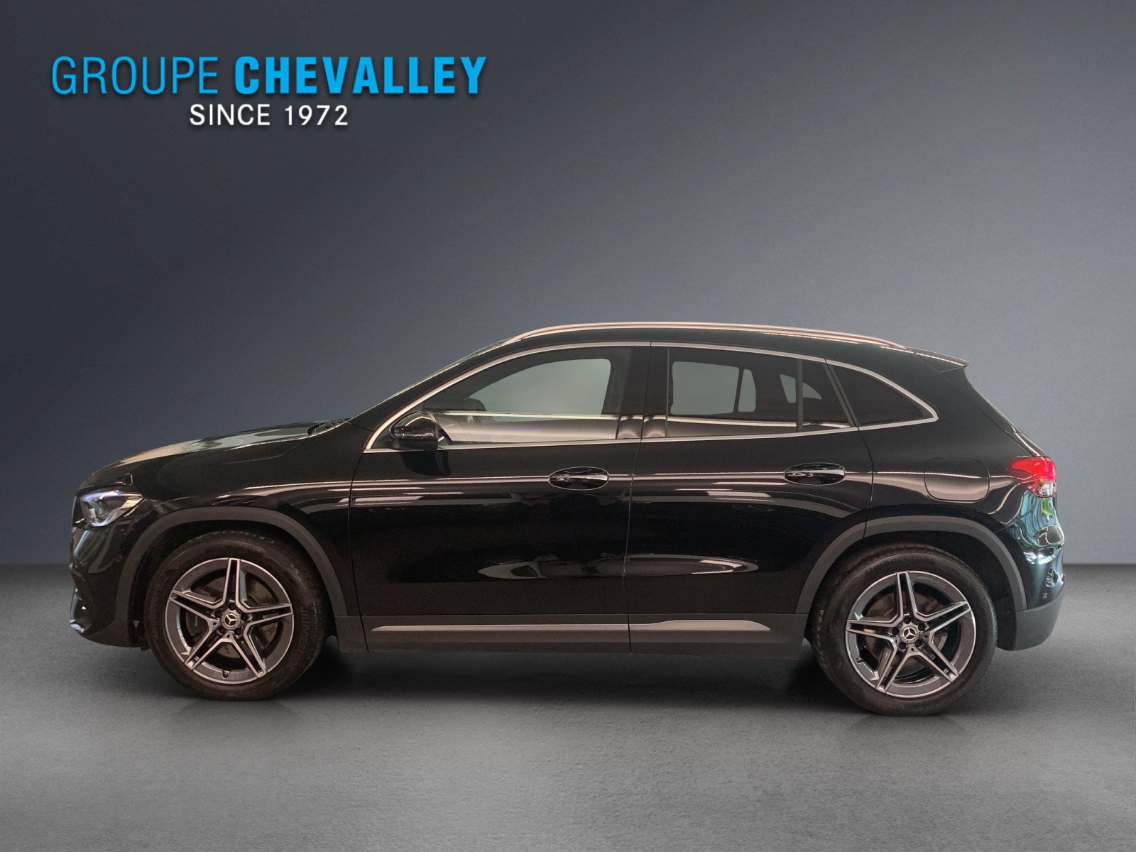 MERCEDES-BENZ GLA 250 AMG Line 4Matic-image-3