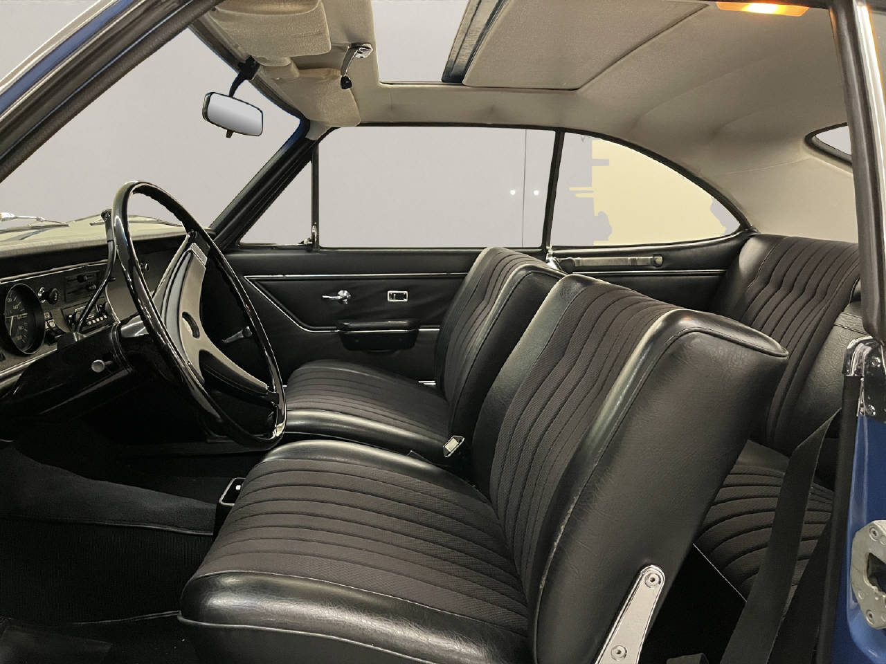 OPEL Rekord-image-4