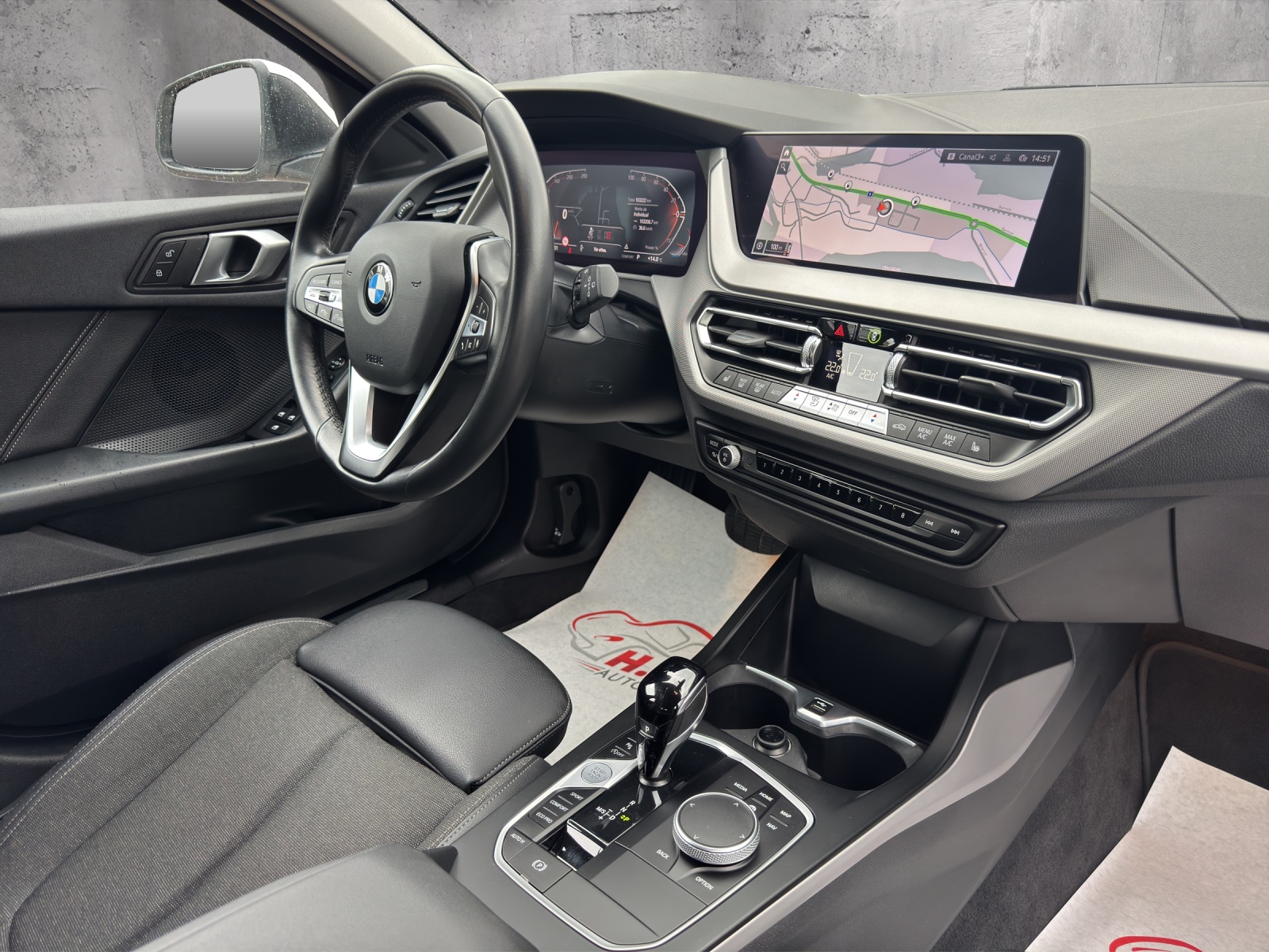 BMW 120i Steptronic-image-11