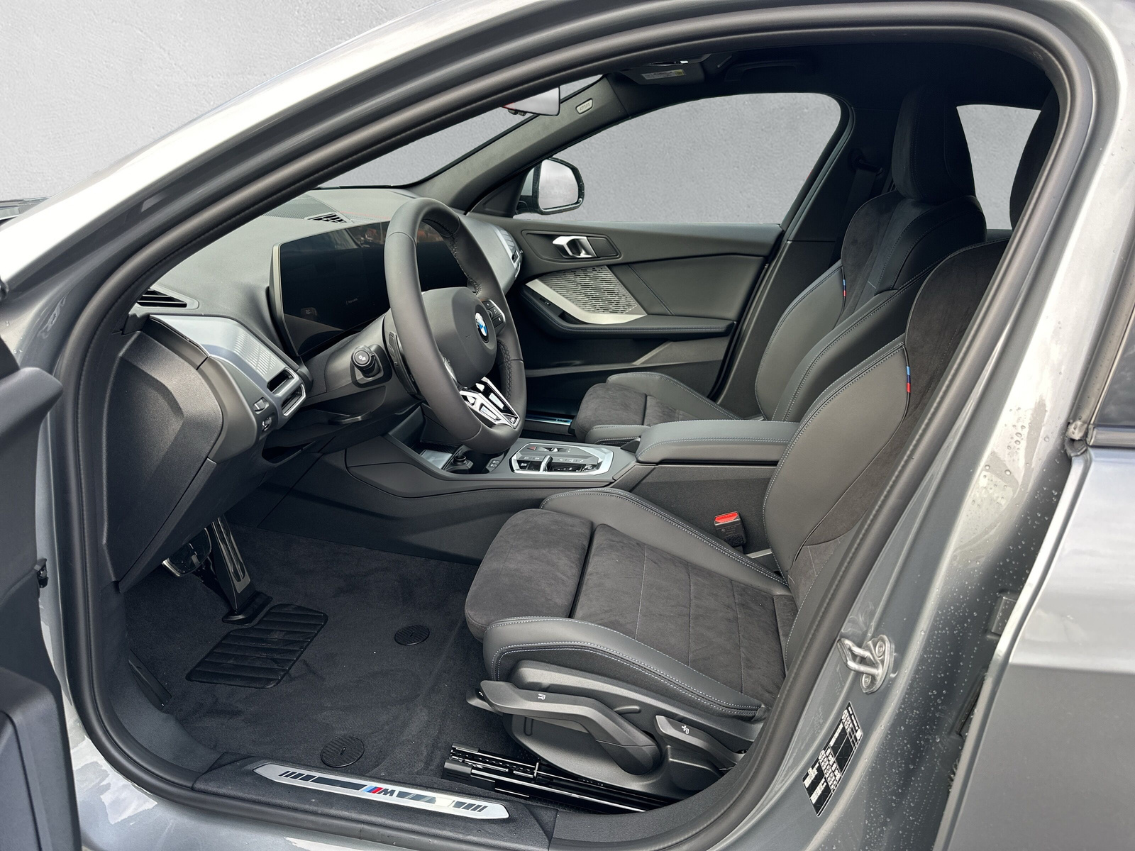 BMW 120 M Sport Steptronic-image-5