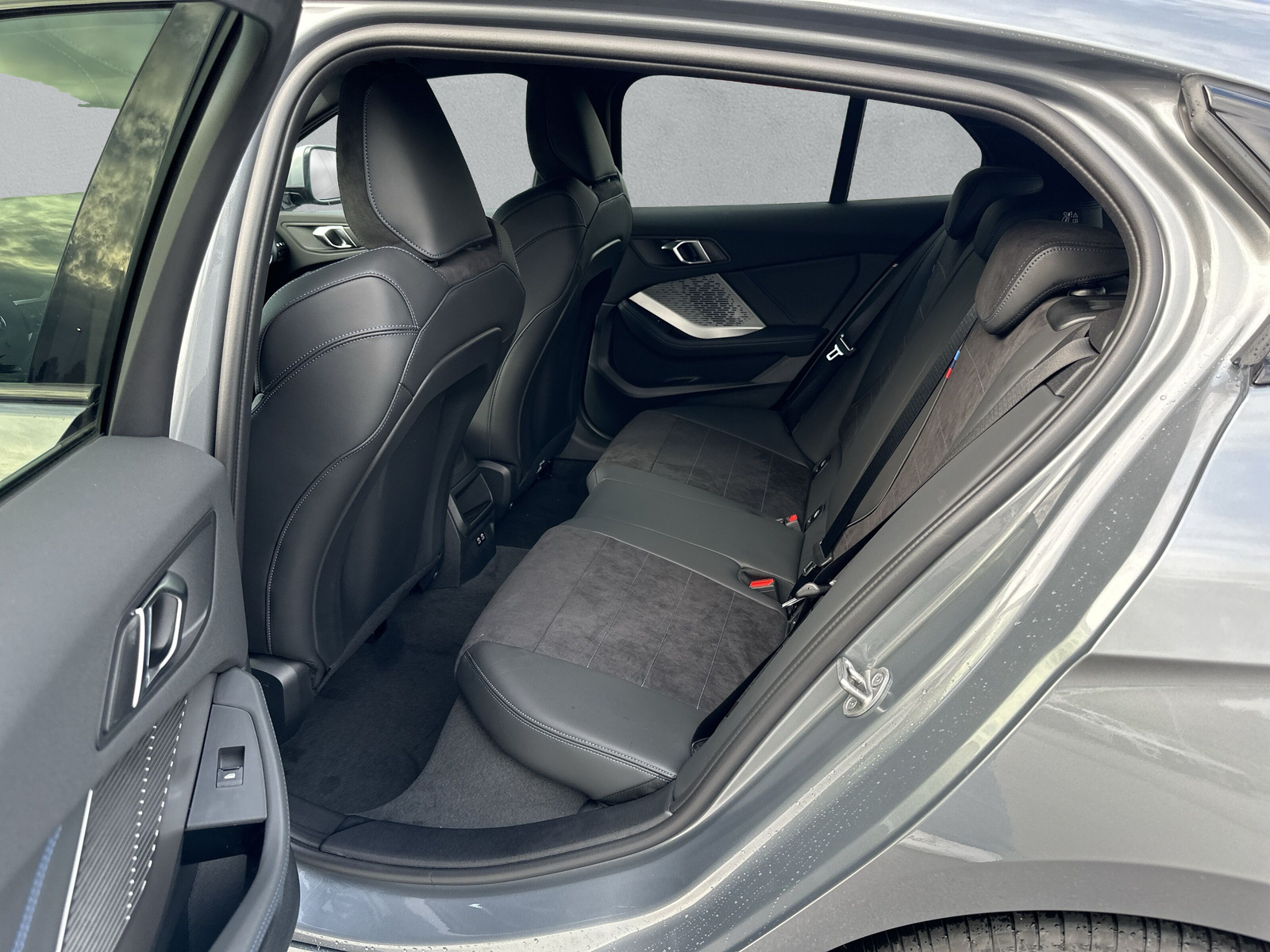 BMW 120 M Sport Steptronic-image-6
