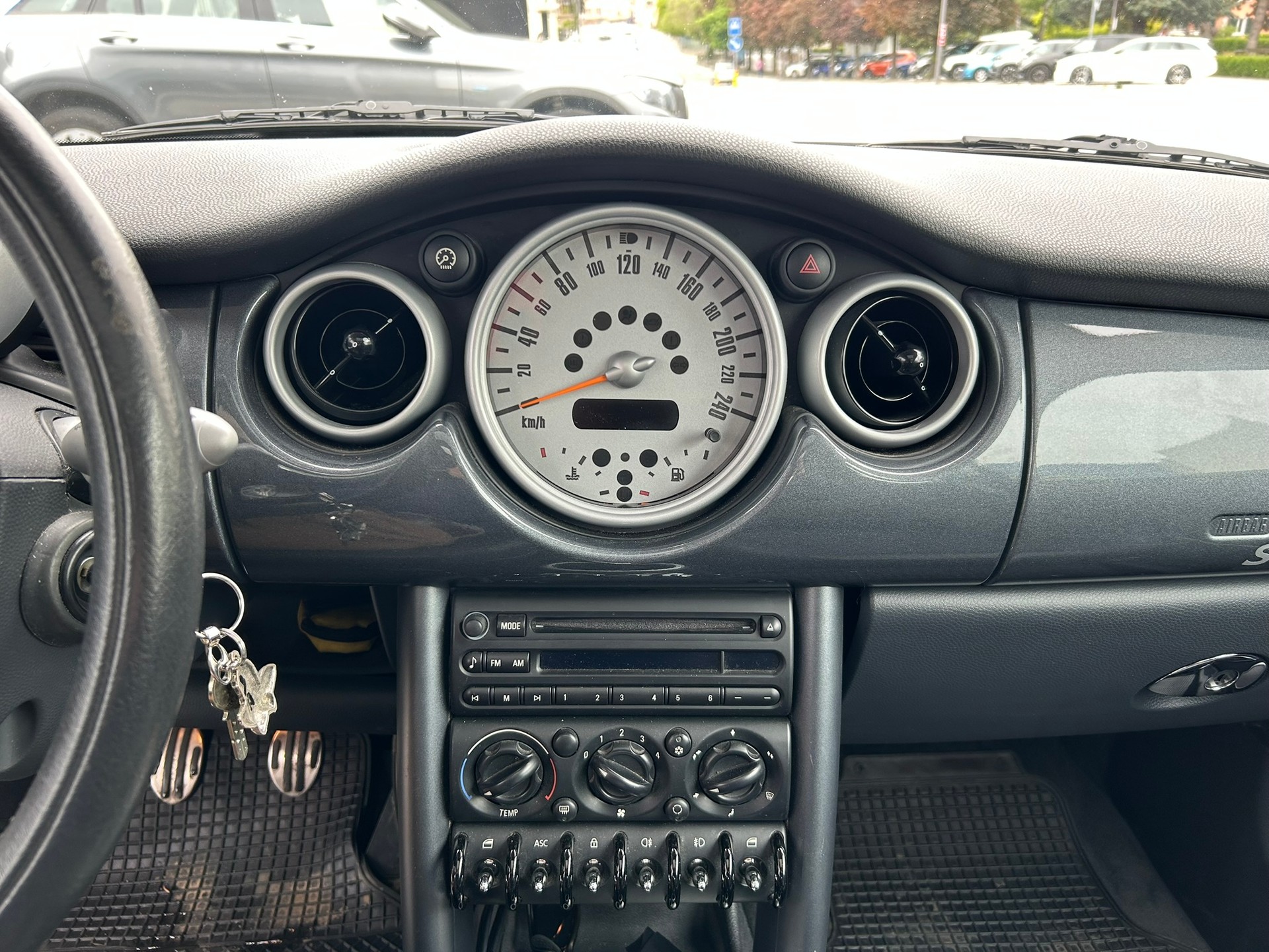 MINI Mini Cooper S-image-7