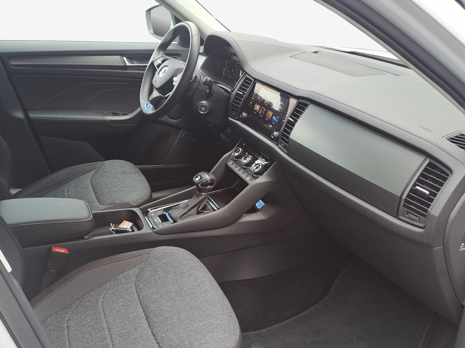 SKODA Kodiaq 2.0 TSI 4x4 Clever-image-13