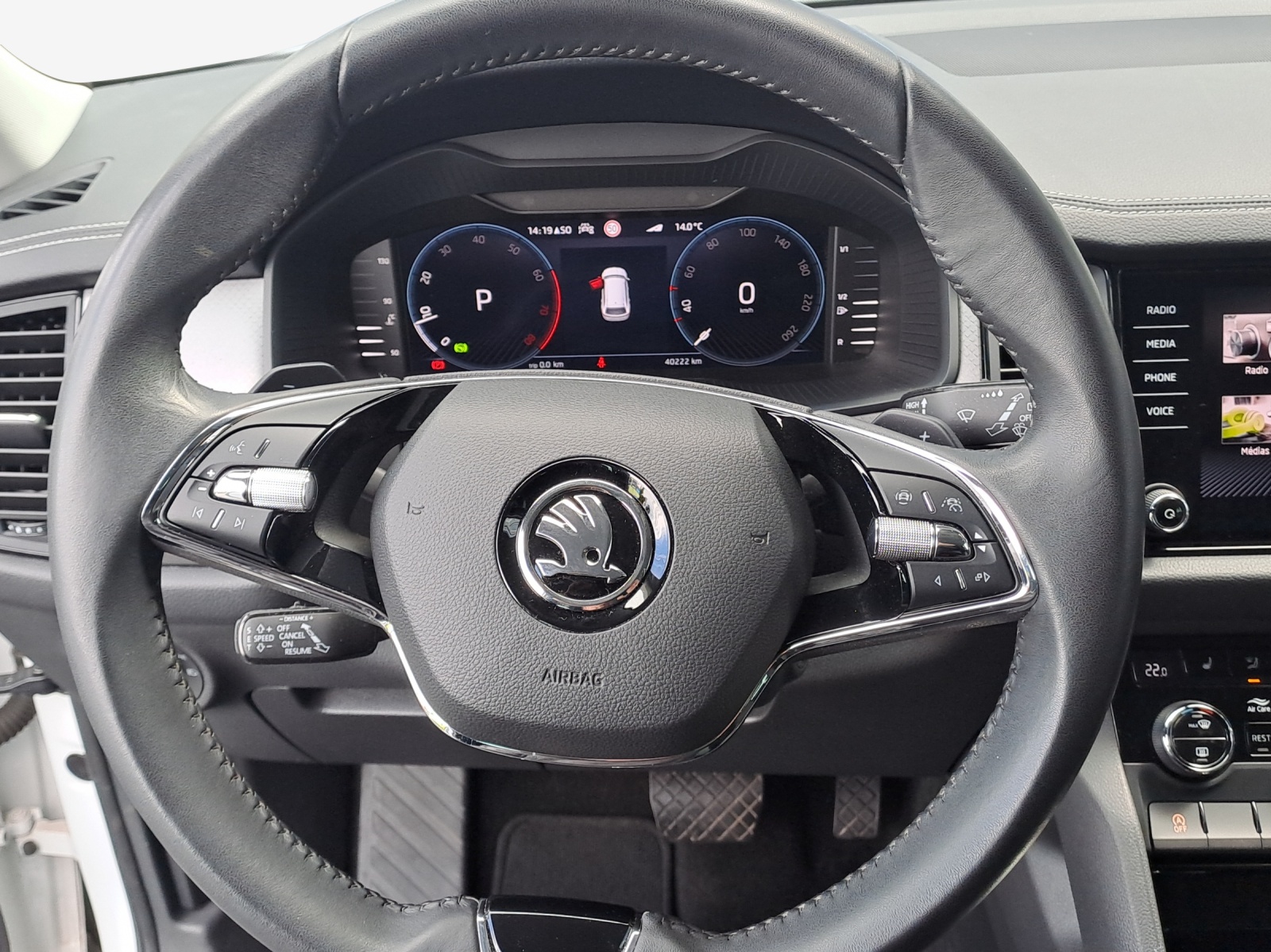 SKODA Kodiaq 2.0 TSI 4x4 Clever-image-9