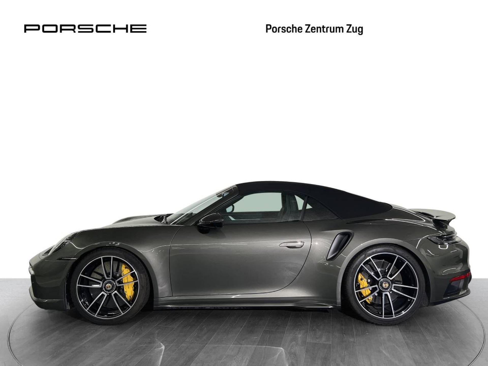 PORSCHE 911 Turbo S Cabriolet-image-10