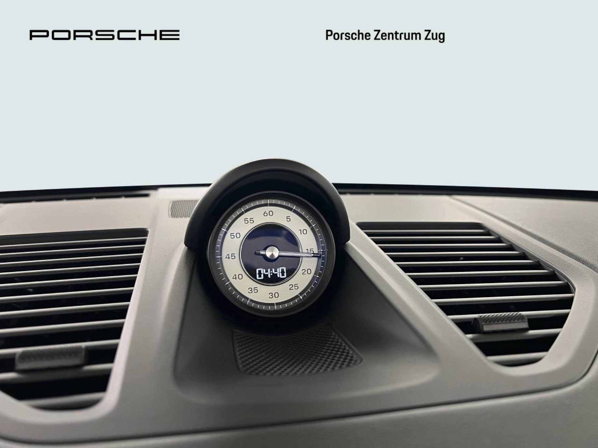 PORSCHE 911 Turbo S Cabriolet-image-28