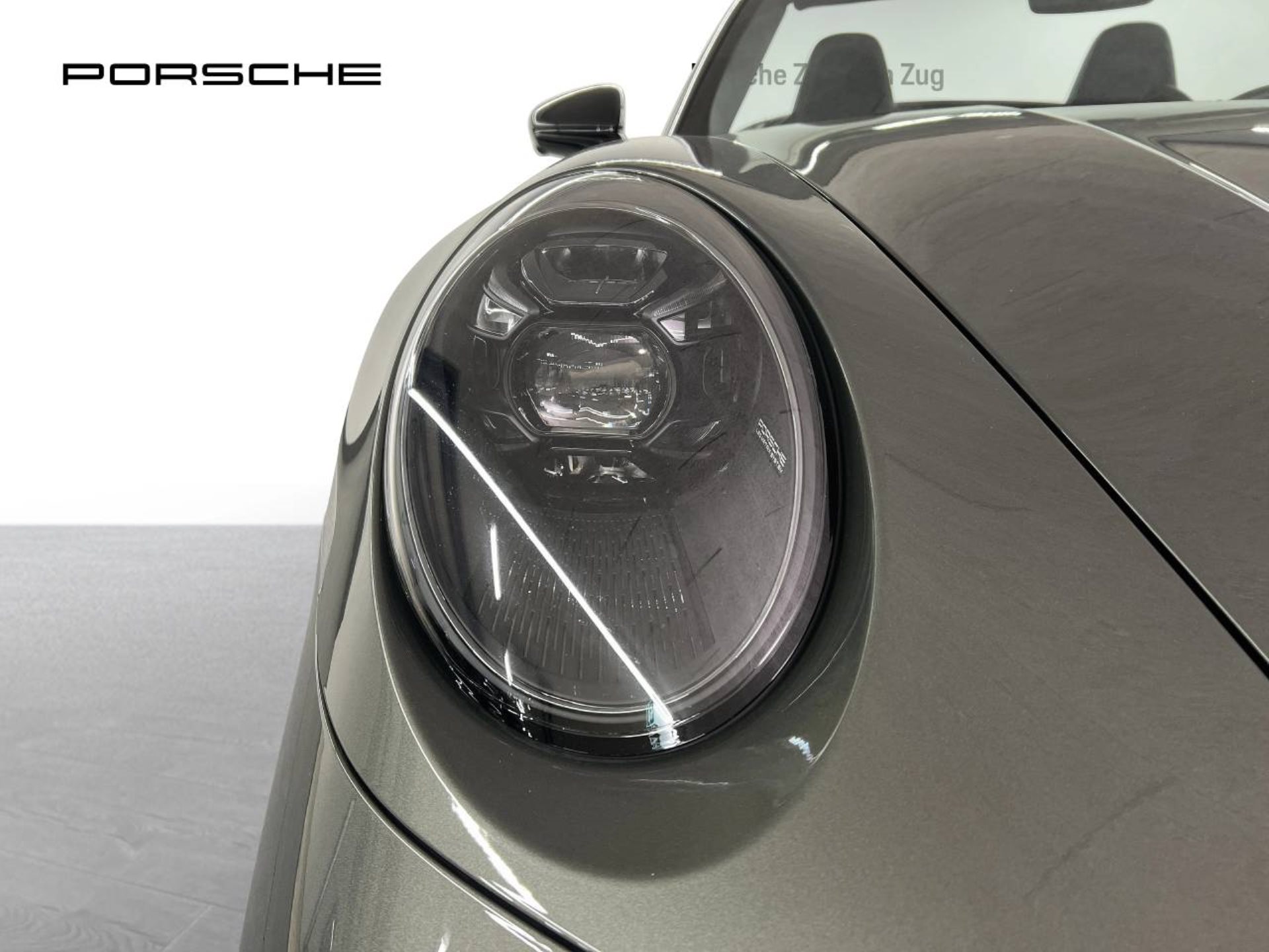 PORSCHE 911 Turbo S Cabriolet-image-12