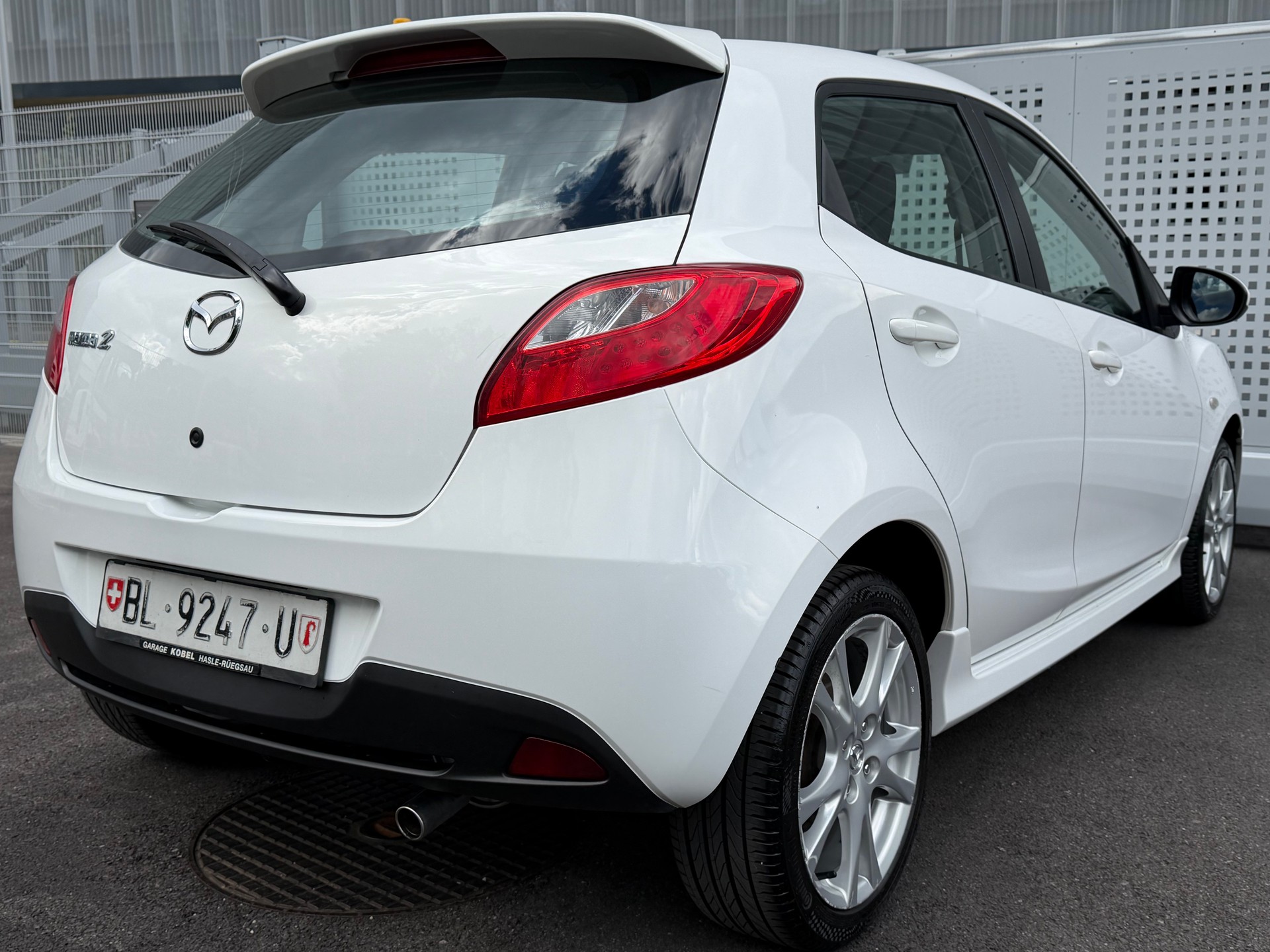 MAZDA 2 1.5i 16V Sport-showroom-element-2