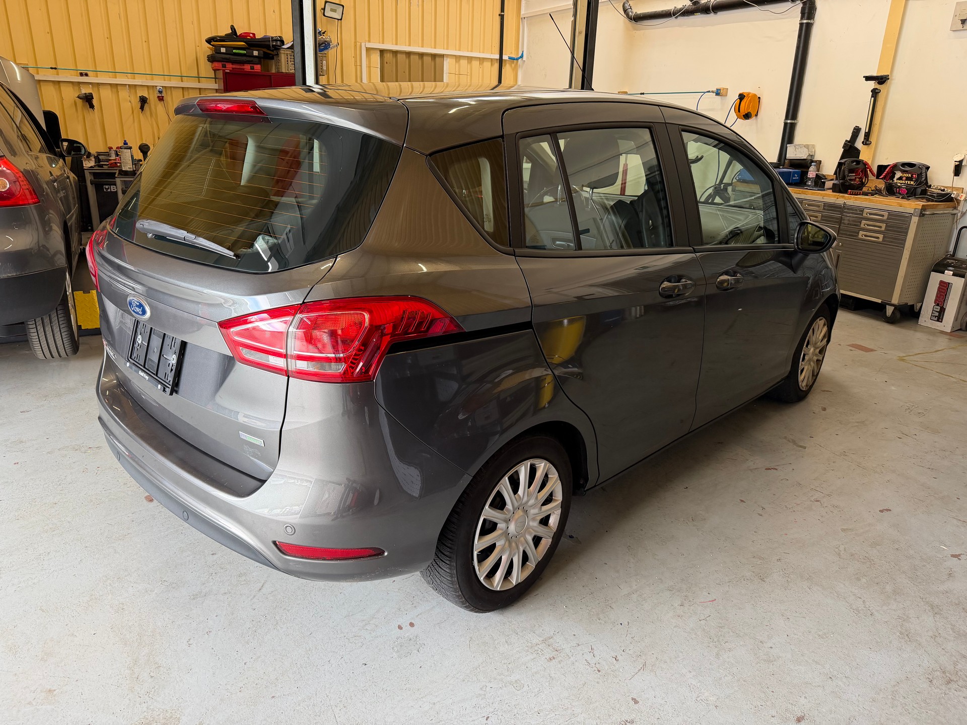 FORD B-Max 1.0 SCTi Freetech-image-3