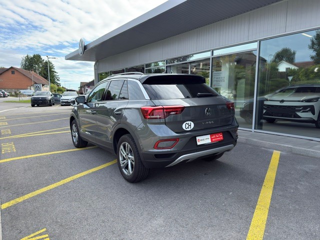 VW T-Roc 1.5 TSI EVO Life United DSG-showroom-element-2