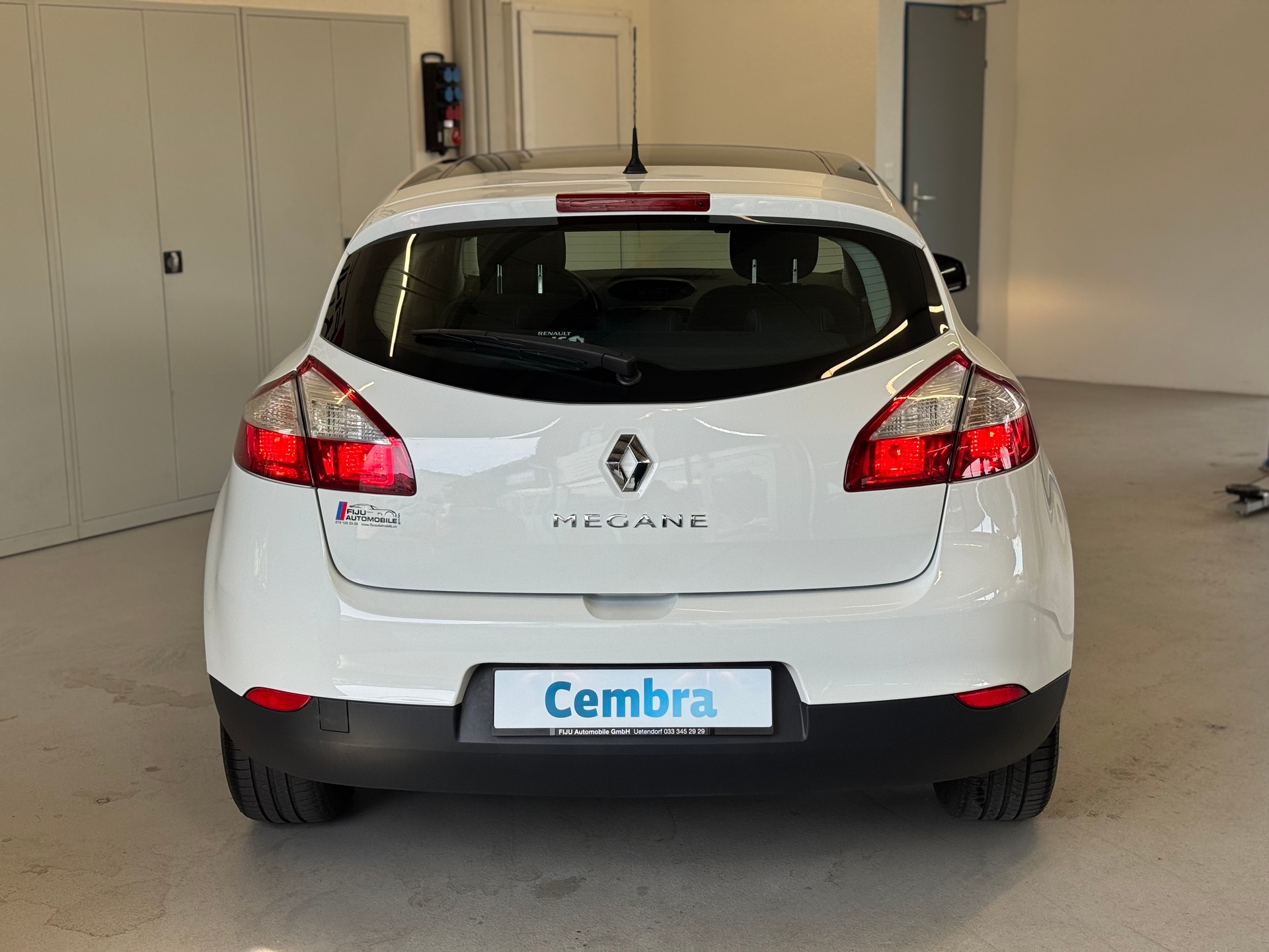 RENAULT Mégane 1.6 16V Dynamique-image-4