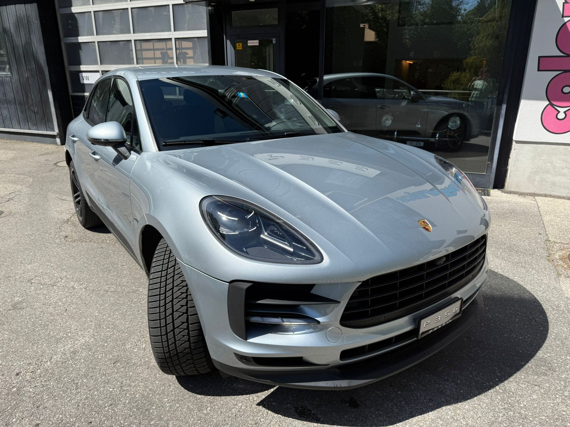 PORSCHE Macan PDK-image-2