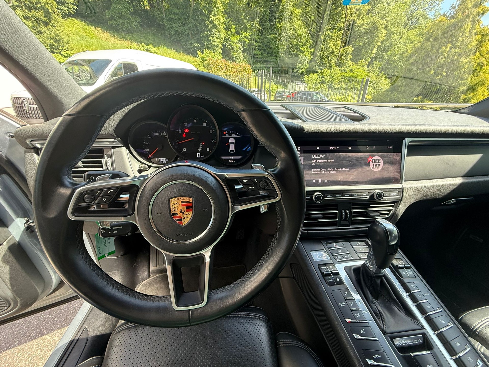 PORSCHE Macan PDK-image-10