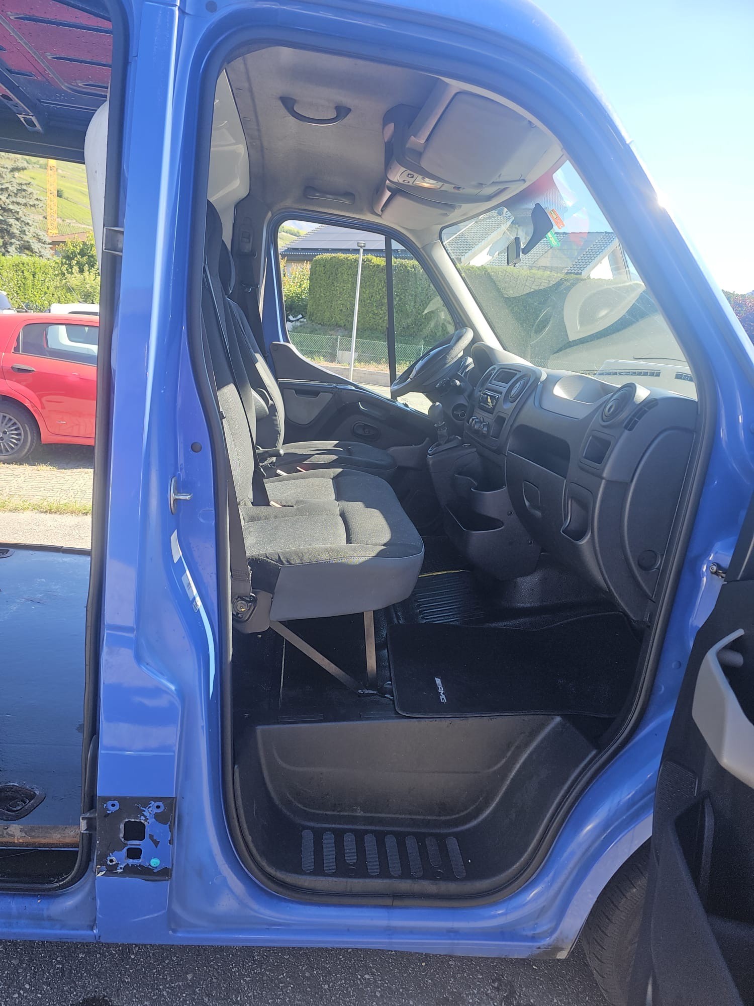 OPEL Movano 2.3 DT 2.8t L1H1-image-12
