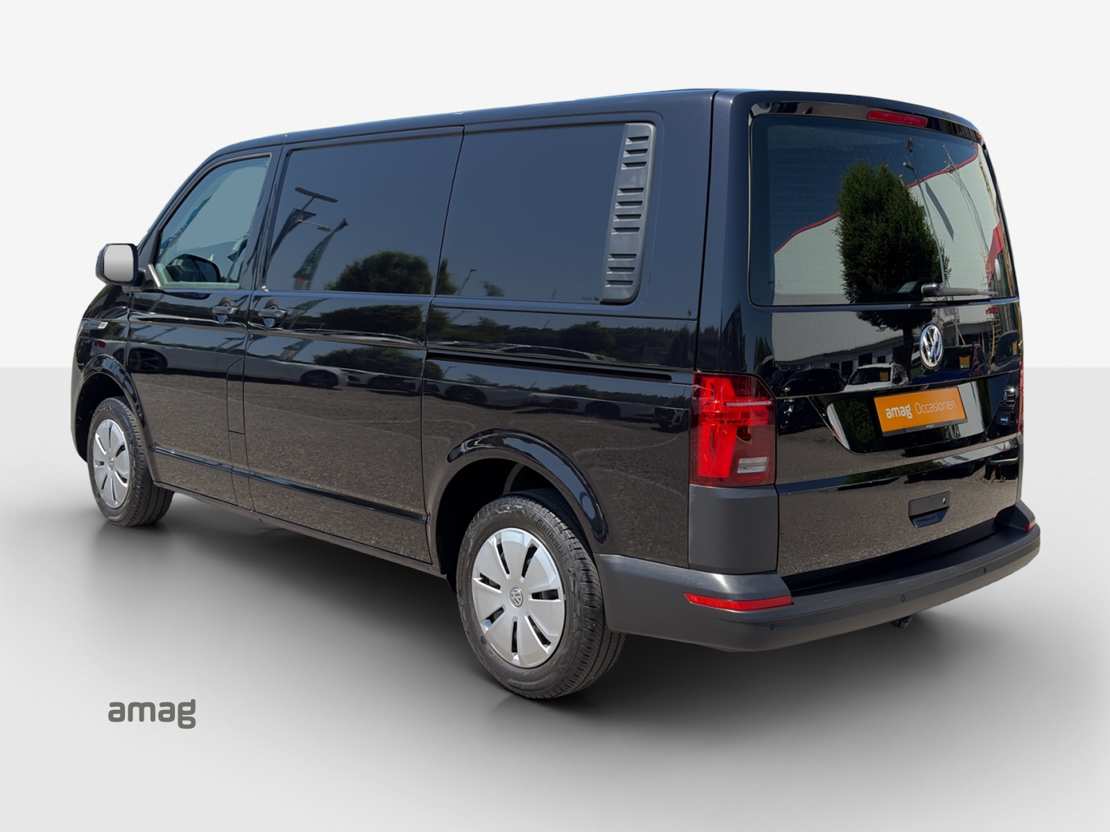 VW T6.1 2.0 TDI DSG-image-2