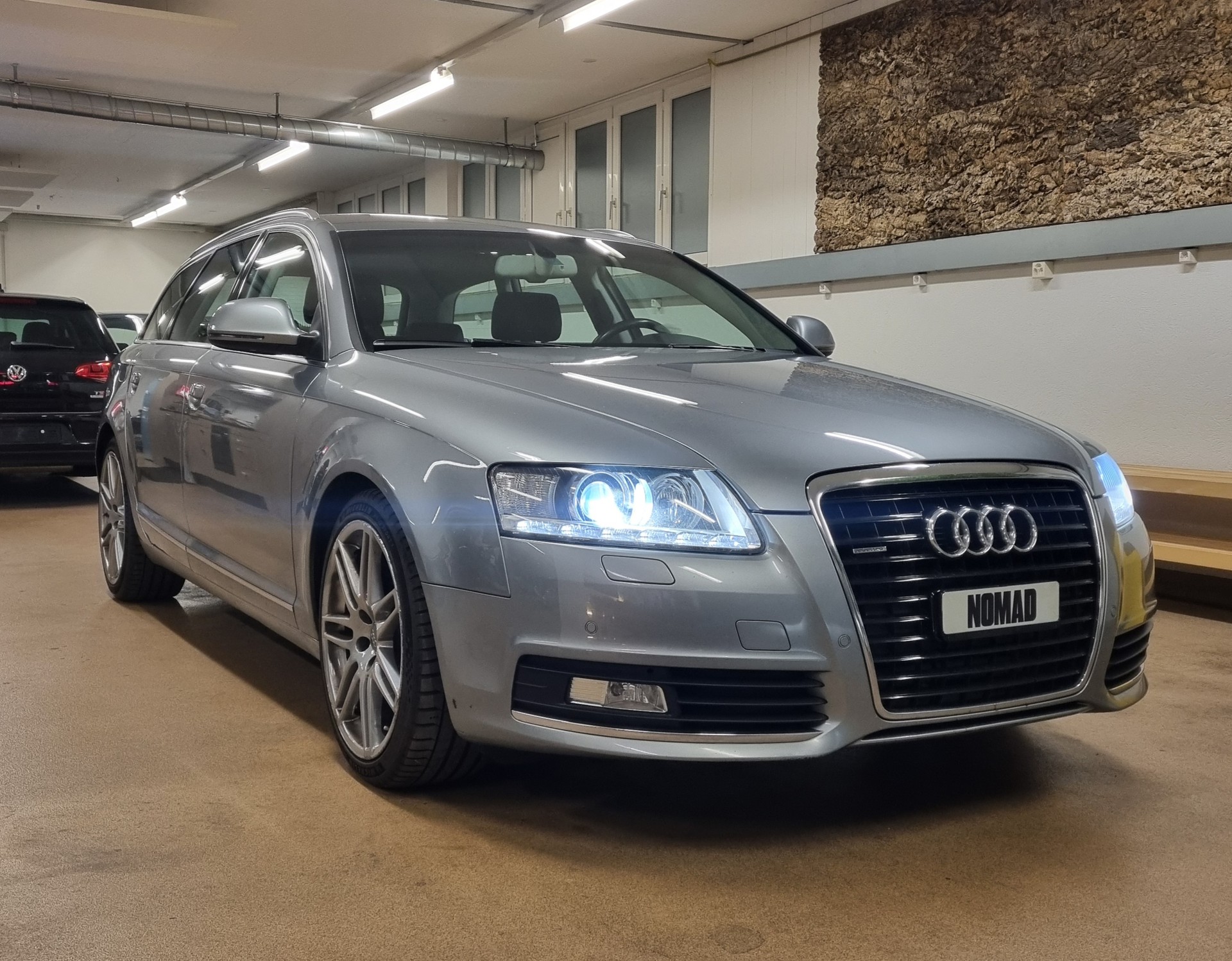 AUDI A6 Avant 3.0 V6 TDI quattro tiptronic-showroom-element-2