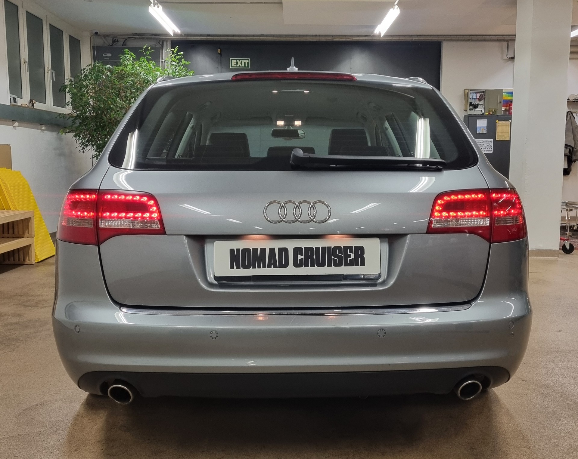 AUDI A6 Avant 3.0 V6 TDI quattro tiptronic-image-5