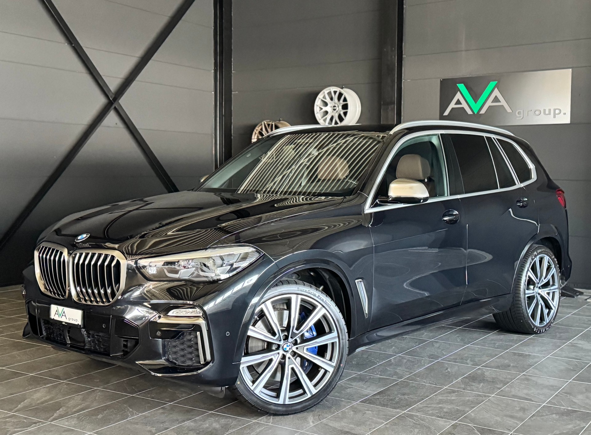 BMW X5 xDrive M50d Steptronic *INDIVIDUAL*-image-1